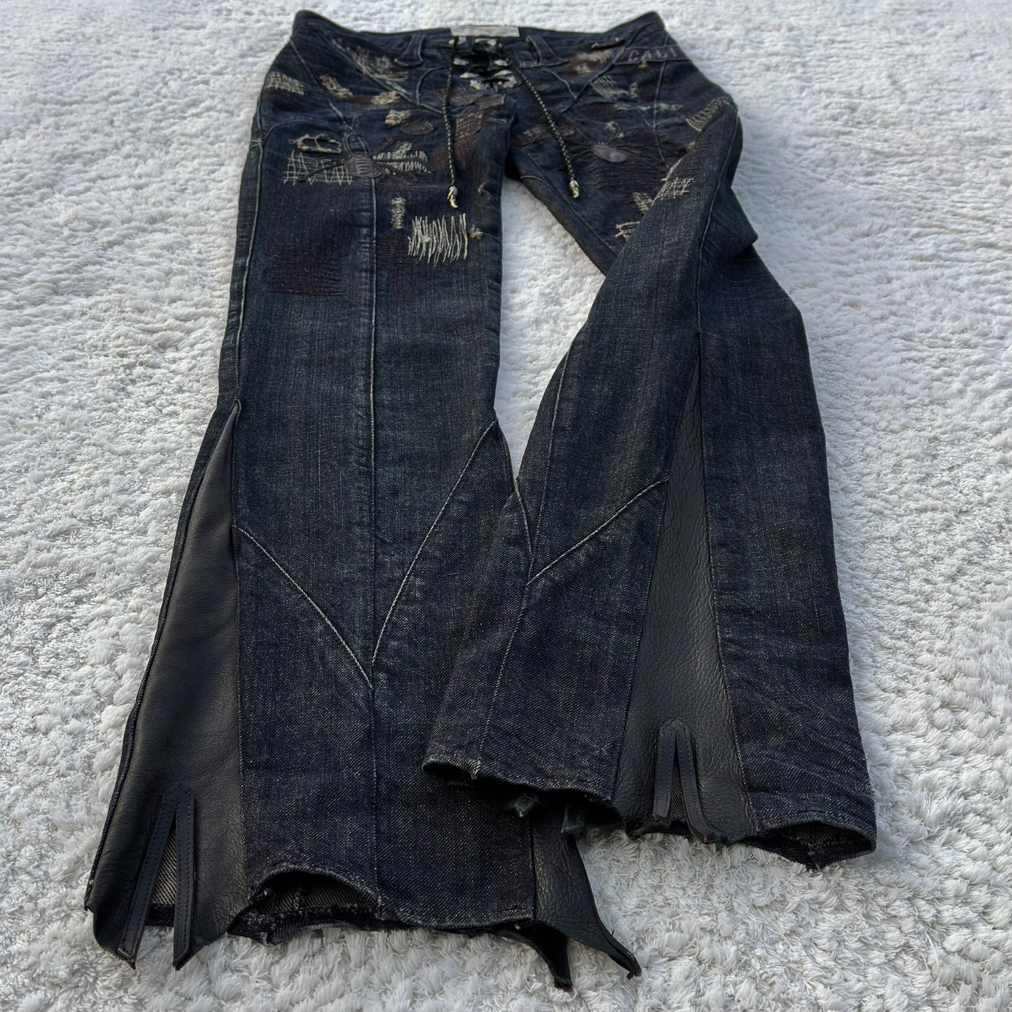 Henry Duarte „Spider“ Flared Lace-Up Denim