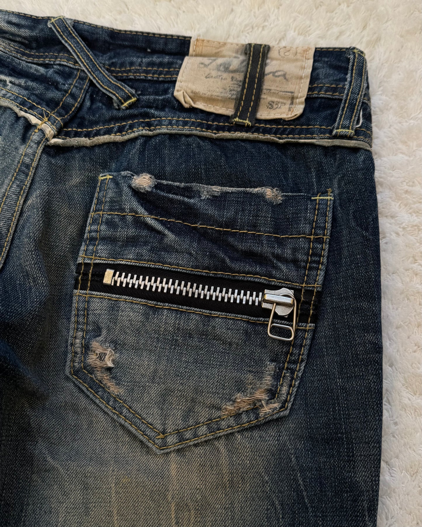 Lolita Mud Washed Flared Jeans