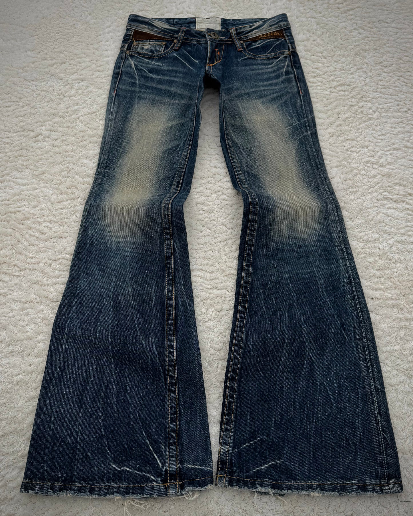 Lolita Vintage Mud Washed Flared Jeans
