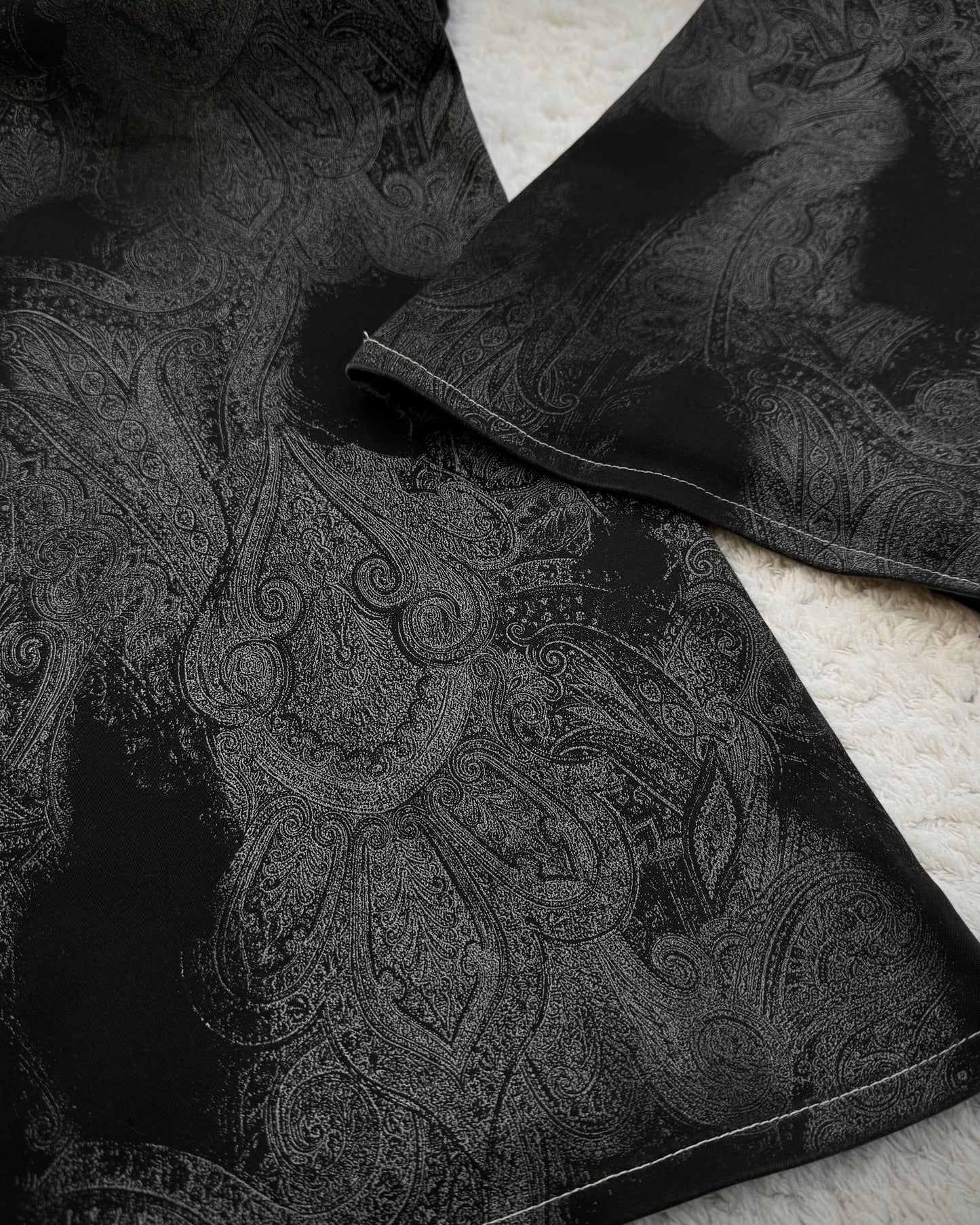 Tornado Mart Contrasted Paisley Flared Pants