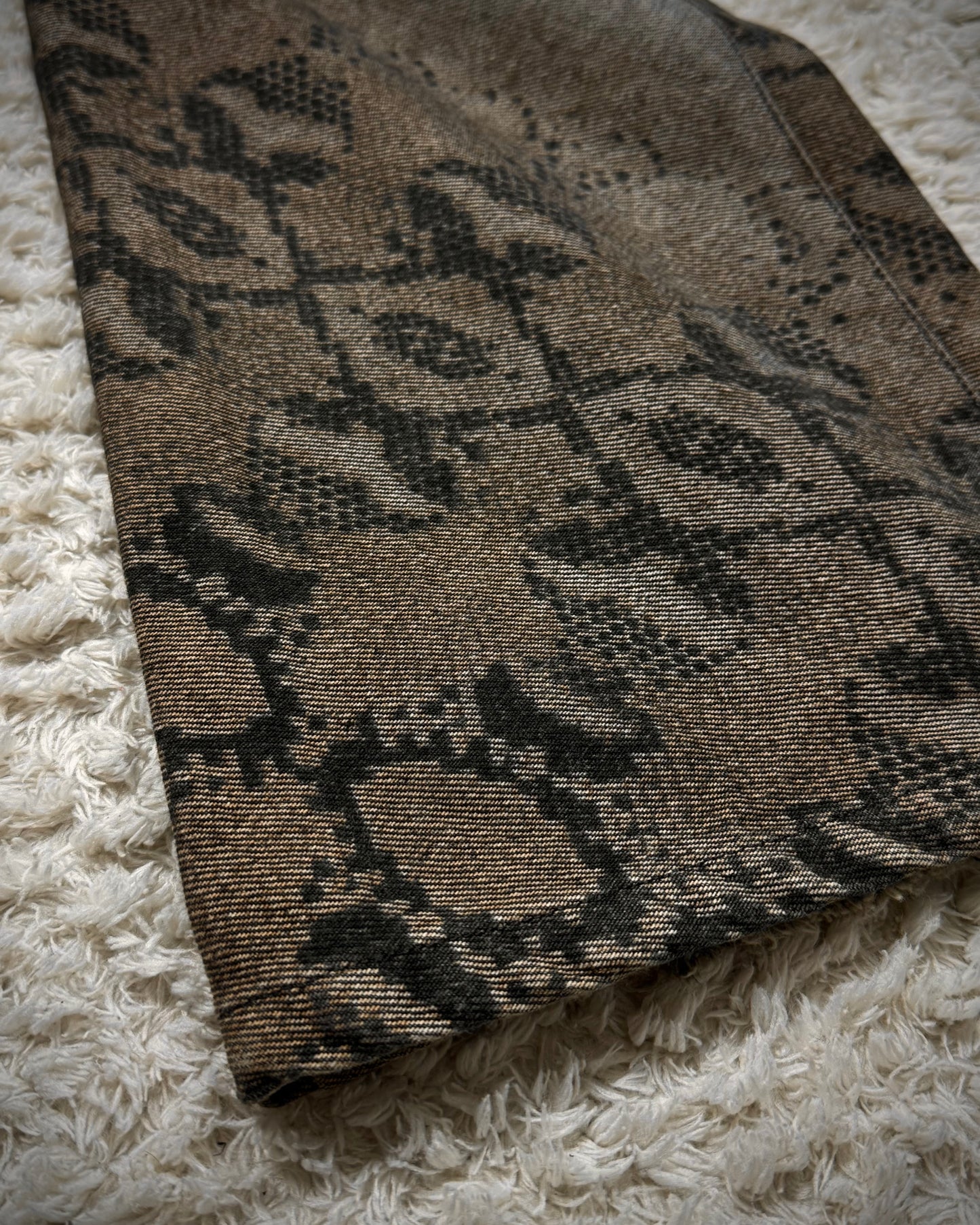 5351 Pour Les Hommes Python Pattern Bootcut Pants