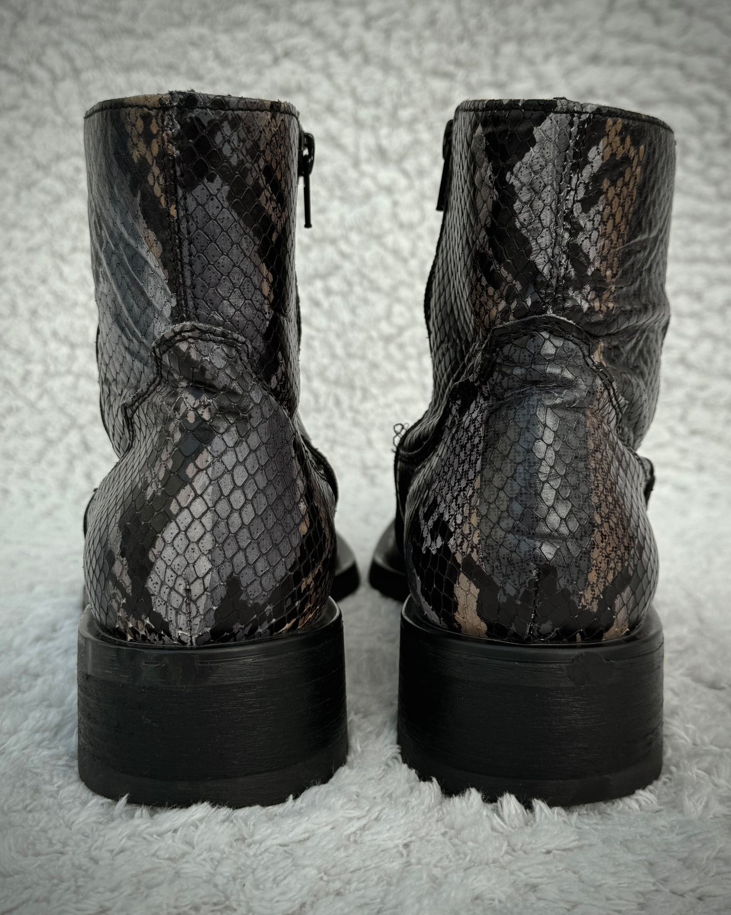 Thunder Earthy Snakeskin Pointed Leather Boots