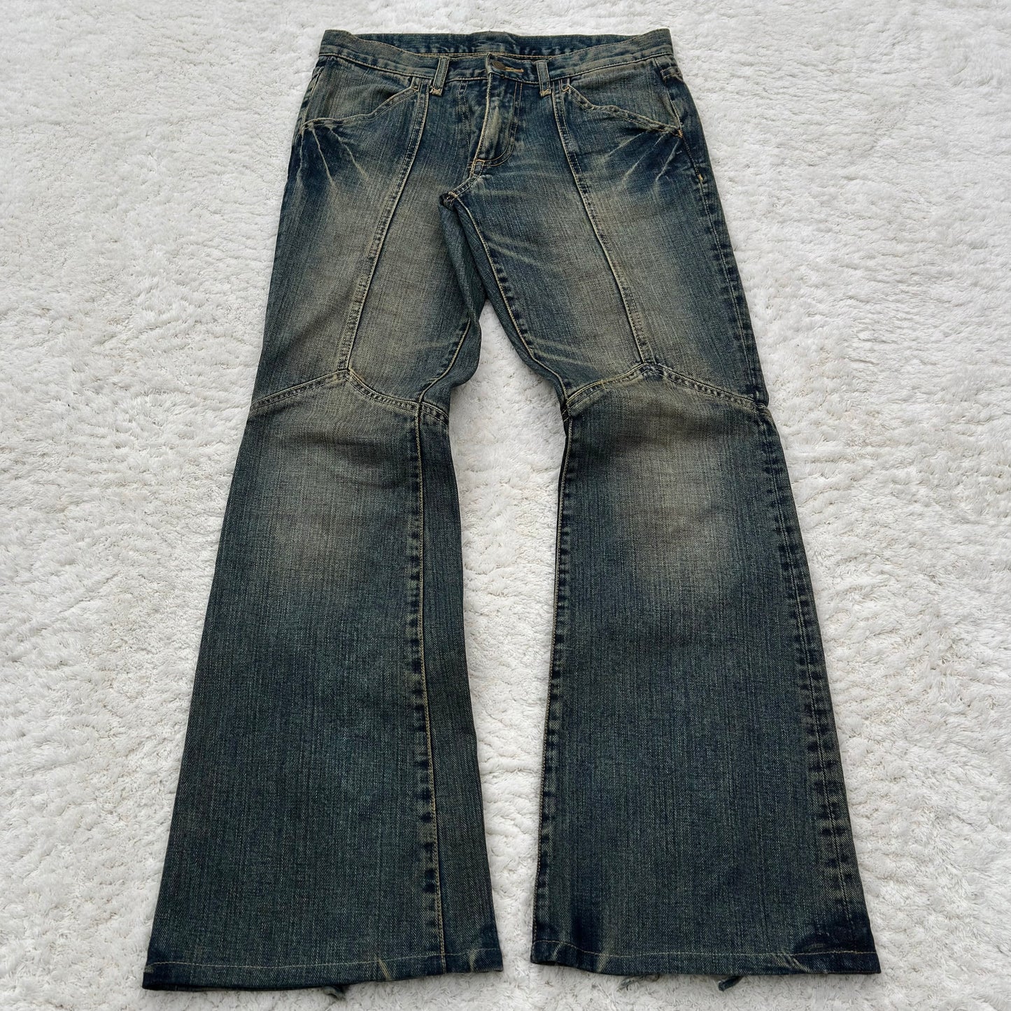 Tornado Mart Mud Wash Backlace Flared Jeans