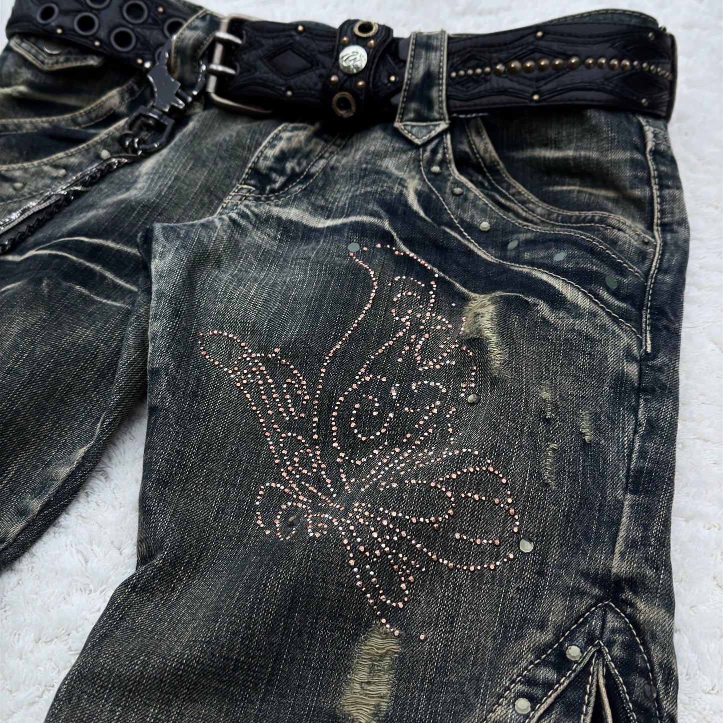 Tornado Mart Butterfly Decorated Flared Jeans