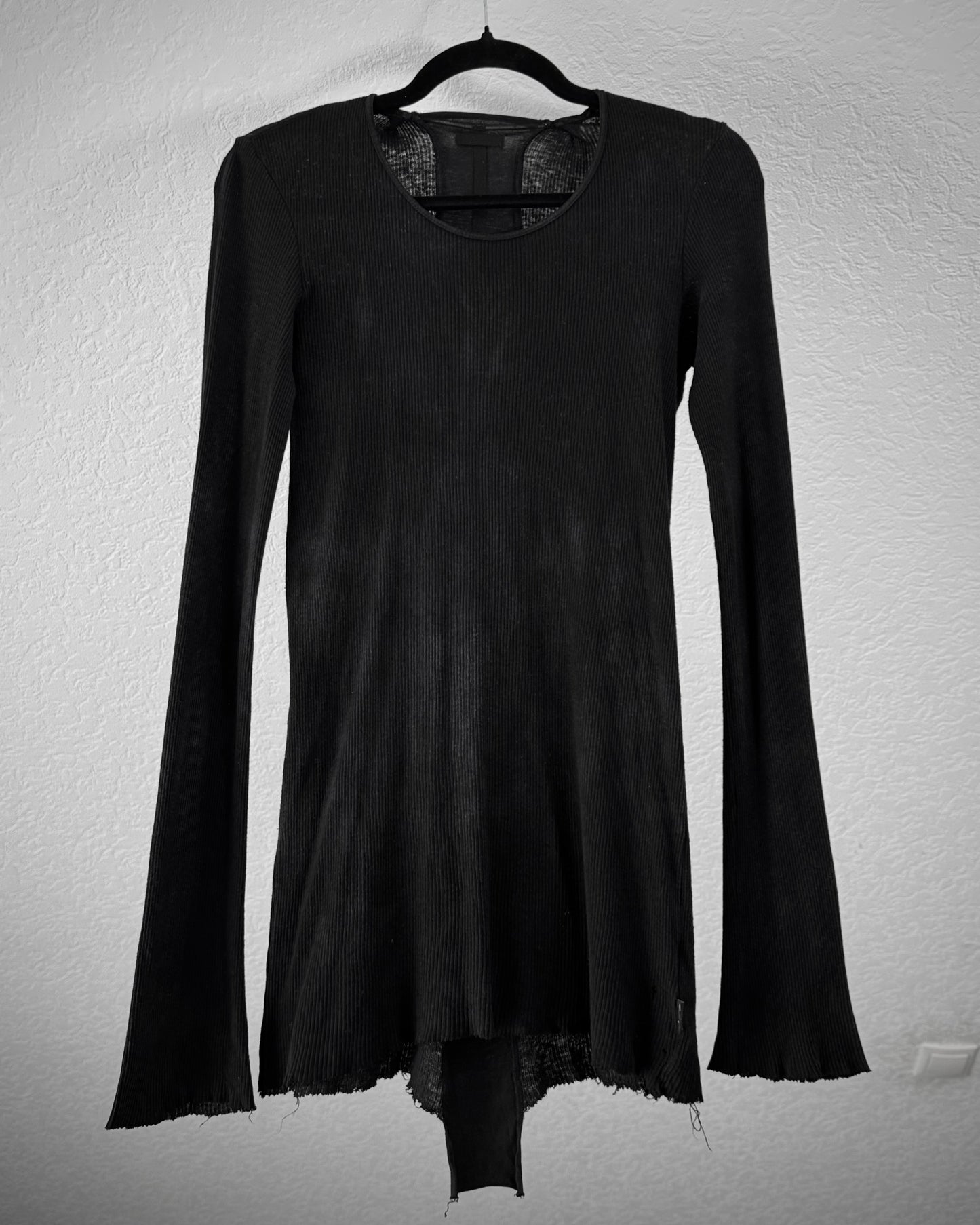 L.G.B. Back Cross Ribbed Longsleeve