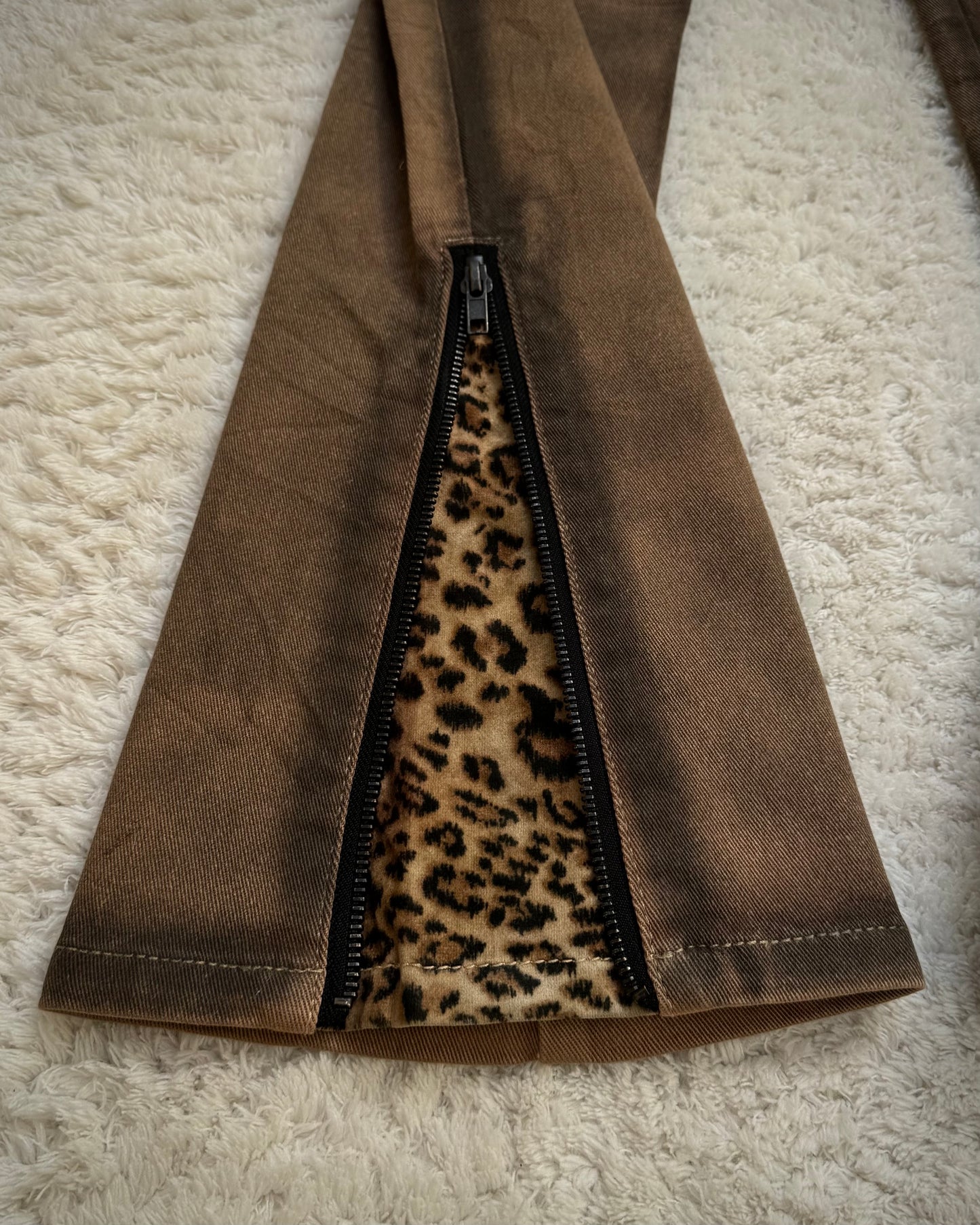 CavariA Leopard Gas Mask Cargo Pocket Flared Jeans