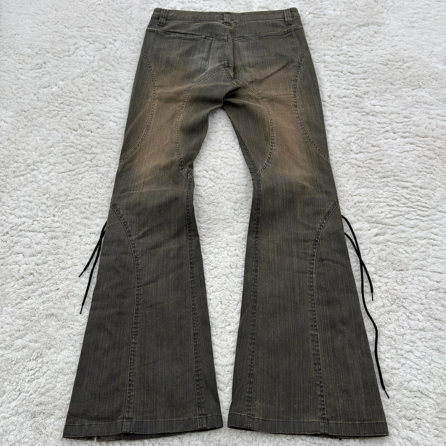 Tornado Mart Mud Wash Flared Lace-Up Jeans