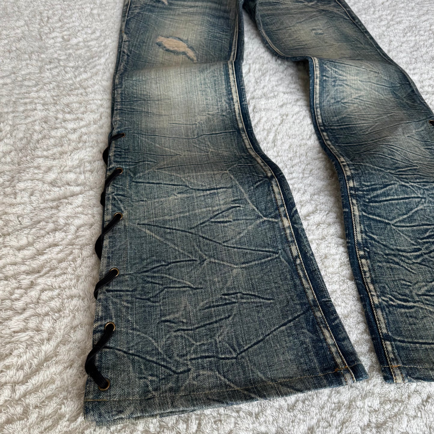 Agate Double Waisted Honeycomb Wash Flared Lace Up Jeans