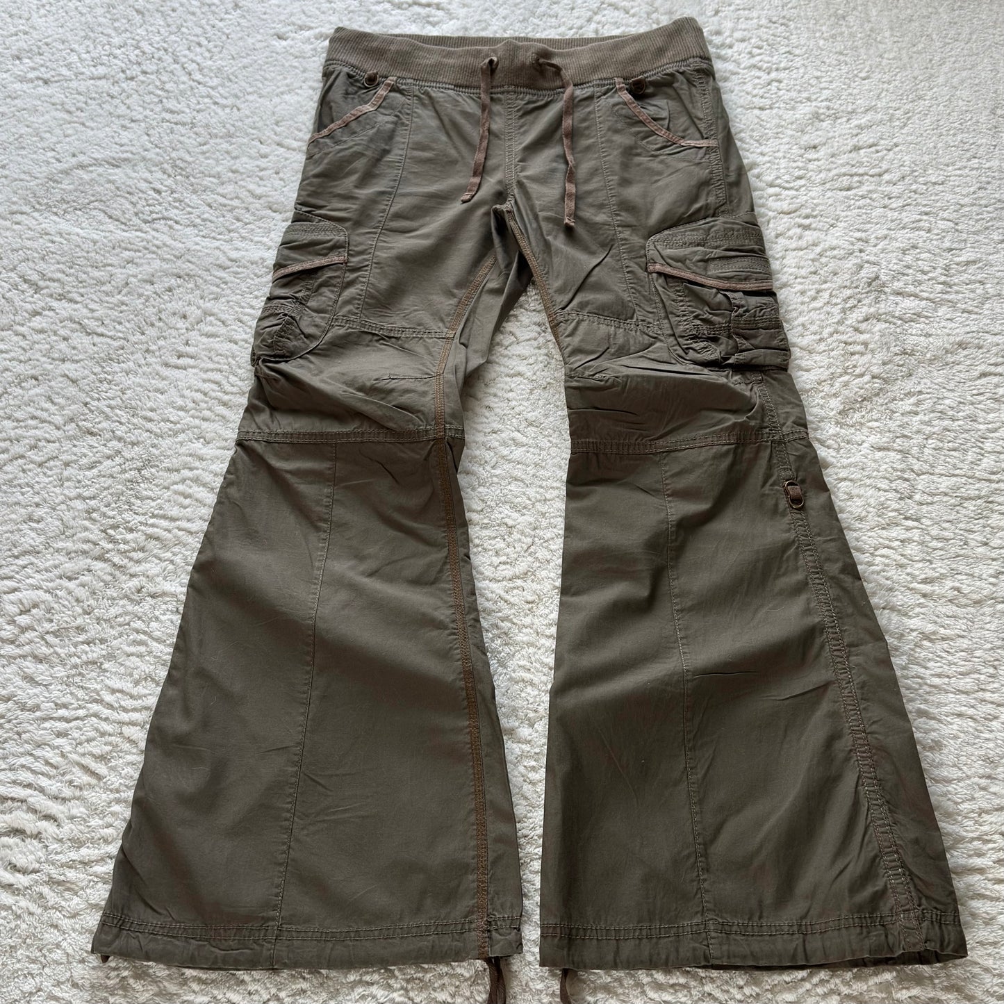 G.O.A Earthy Flared Cargo Pants
