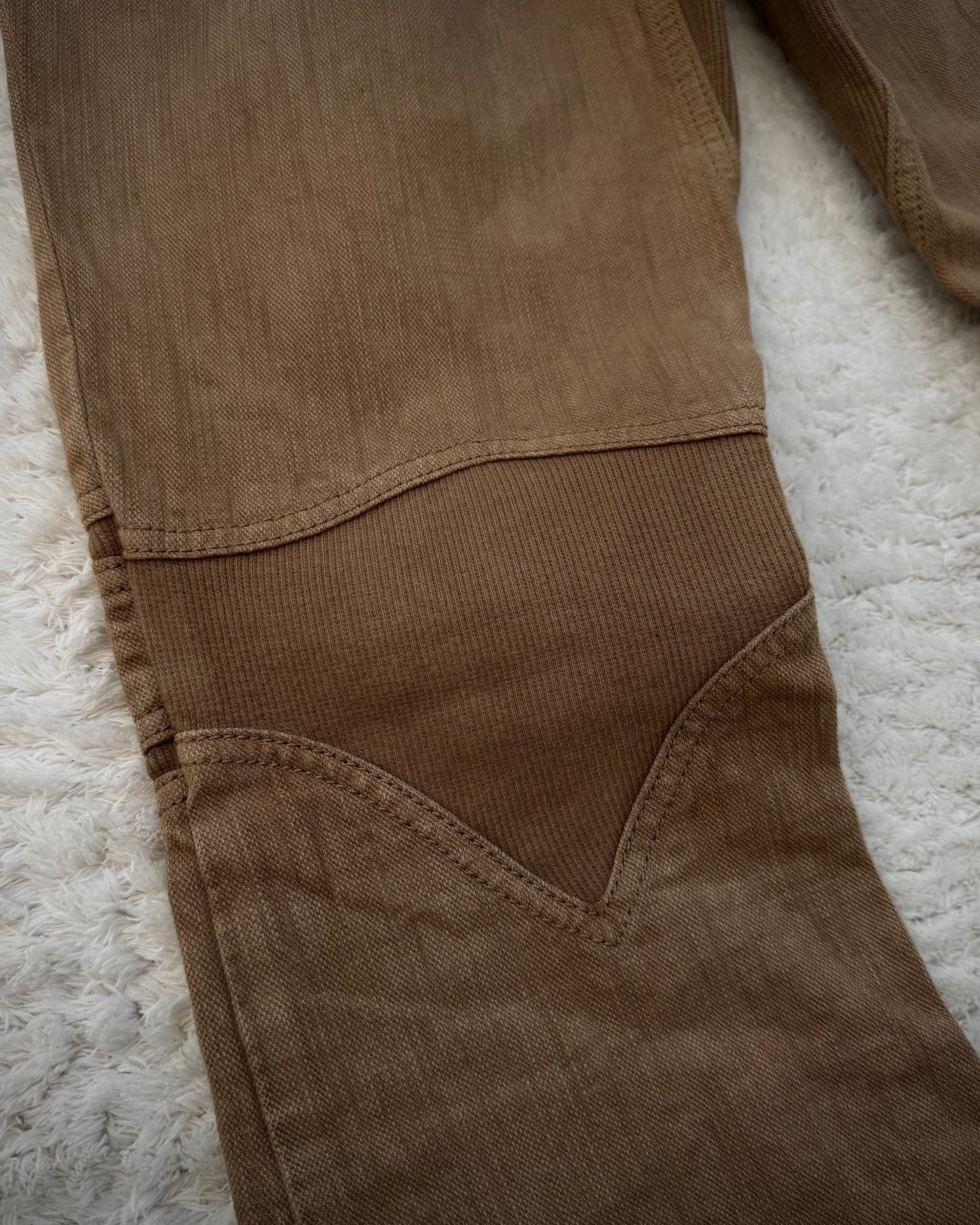 Obelisk Sand Washed Sword Knee Rib Detailed Flared Jeans