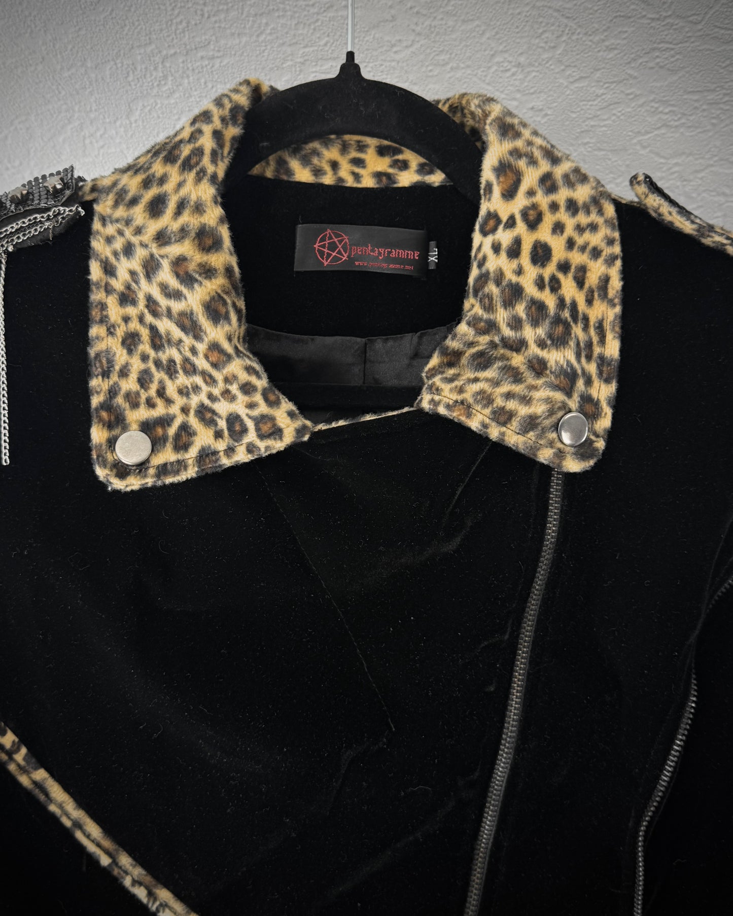 Pentagramme Leopard Chained Rockstar Jacket