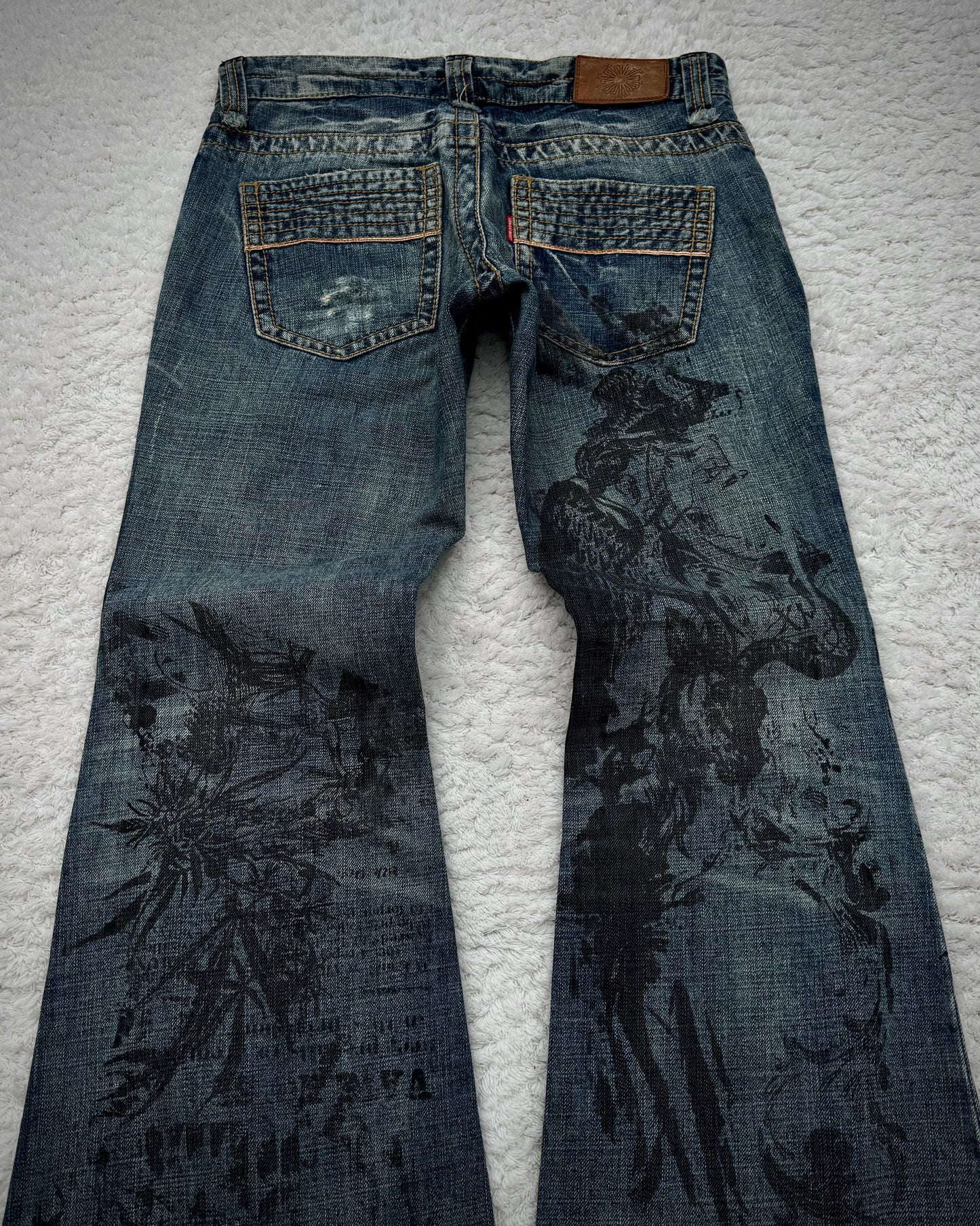 Tornado Mart „Abstract Chaos“ Print Flared Jeans