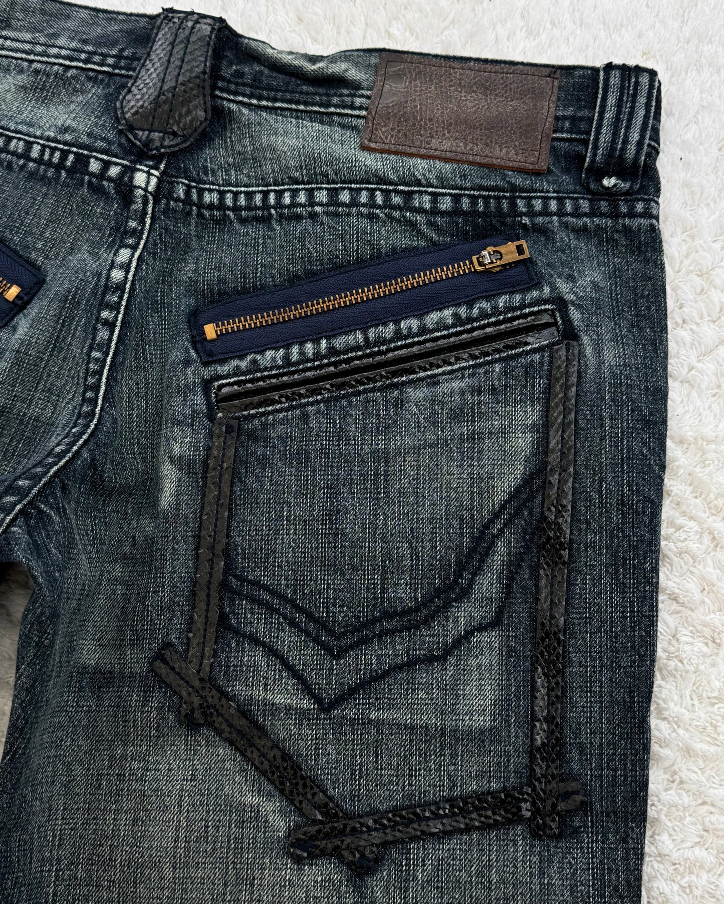 Tornado Mart Tribe Skull Embroidery Flared Jeans