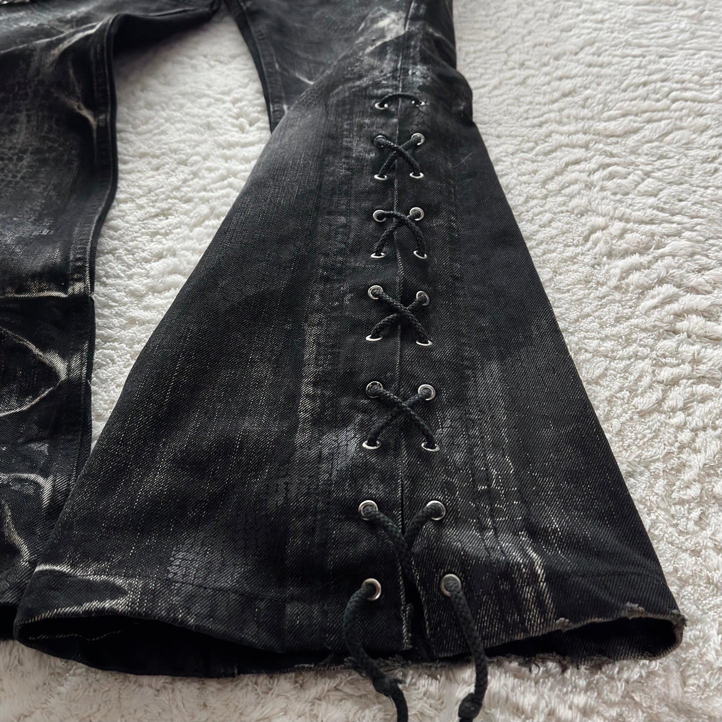 Tornado Mart Snakeskin Imprint Flared Lace-Up Jeans