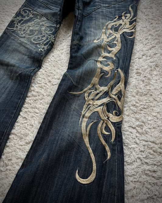 Tornado Mart Tribal Embroidery Bell Bottom Flared Jeans