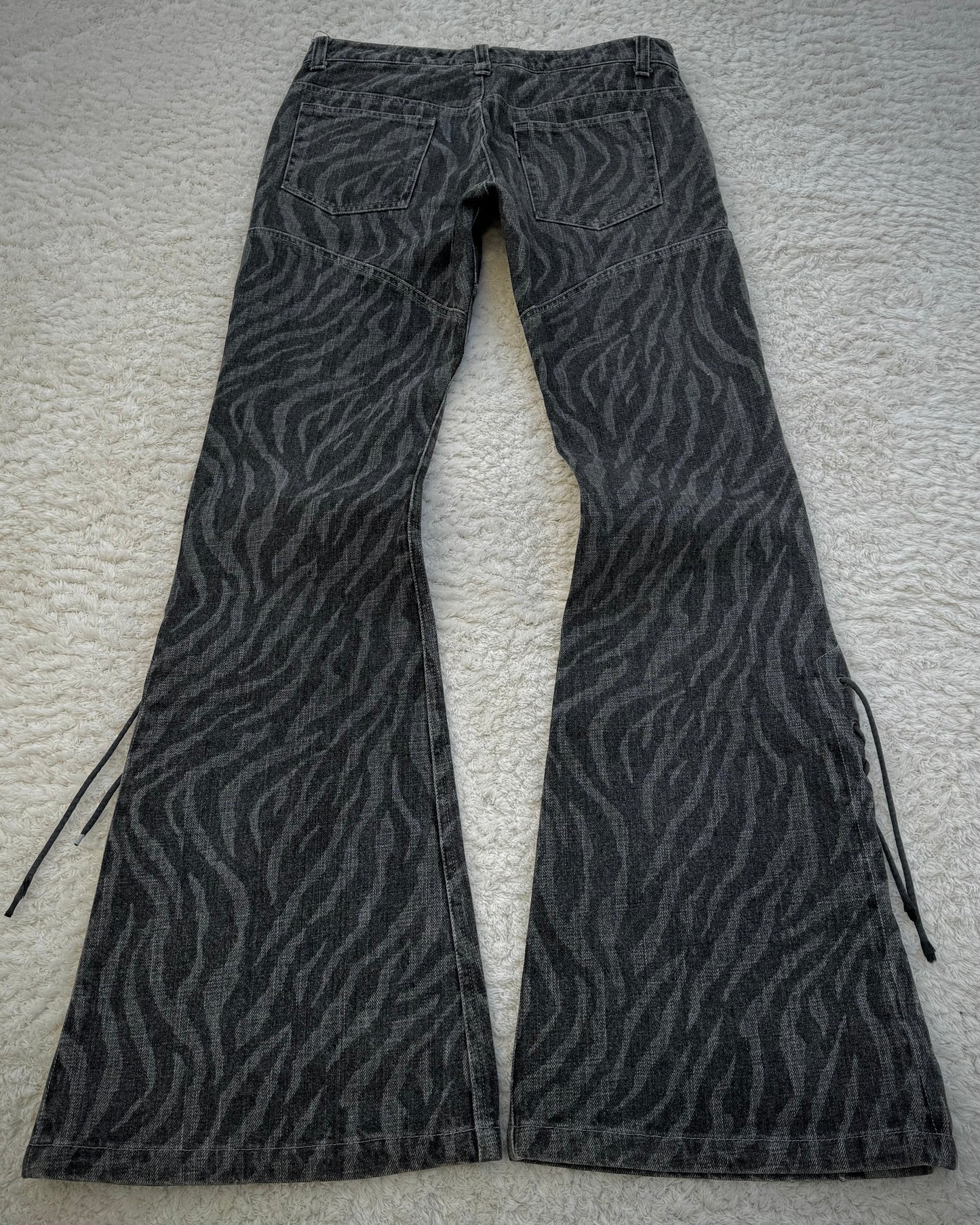 Tornado Mart Zebra Pattern Lace Up Flared Jeans