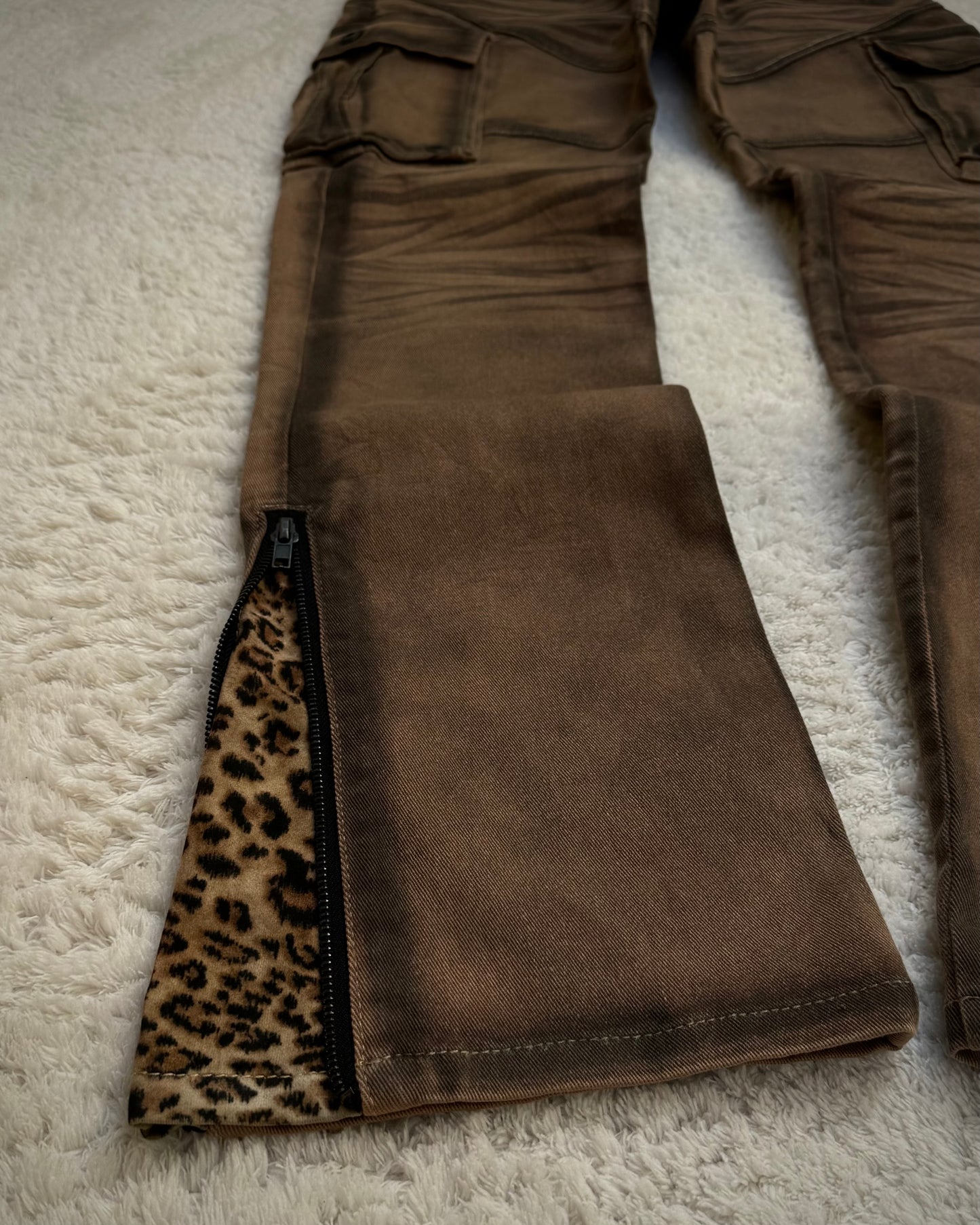 CavariA Leopard Gas Mask Cargo Pocket Flared Jeans