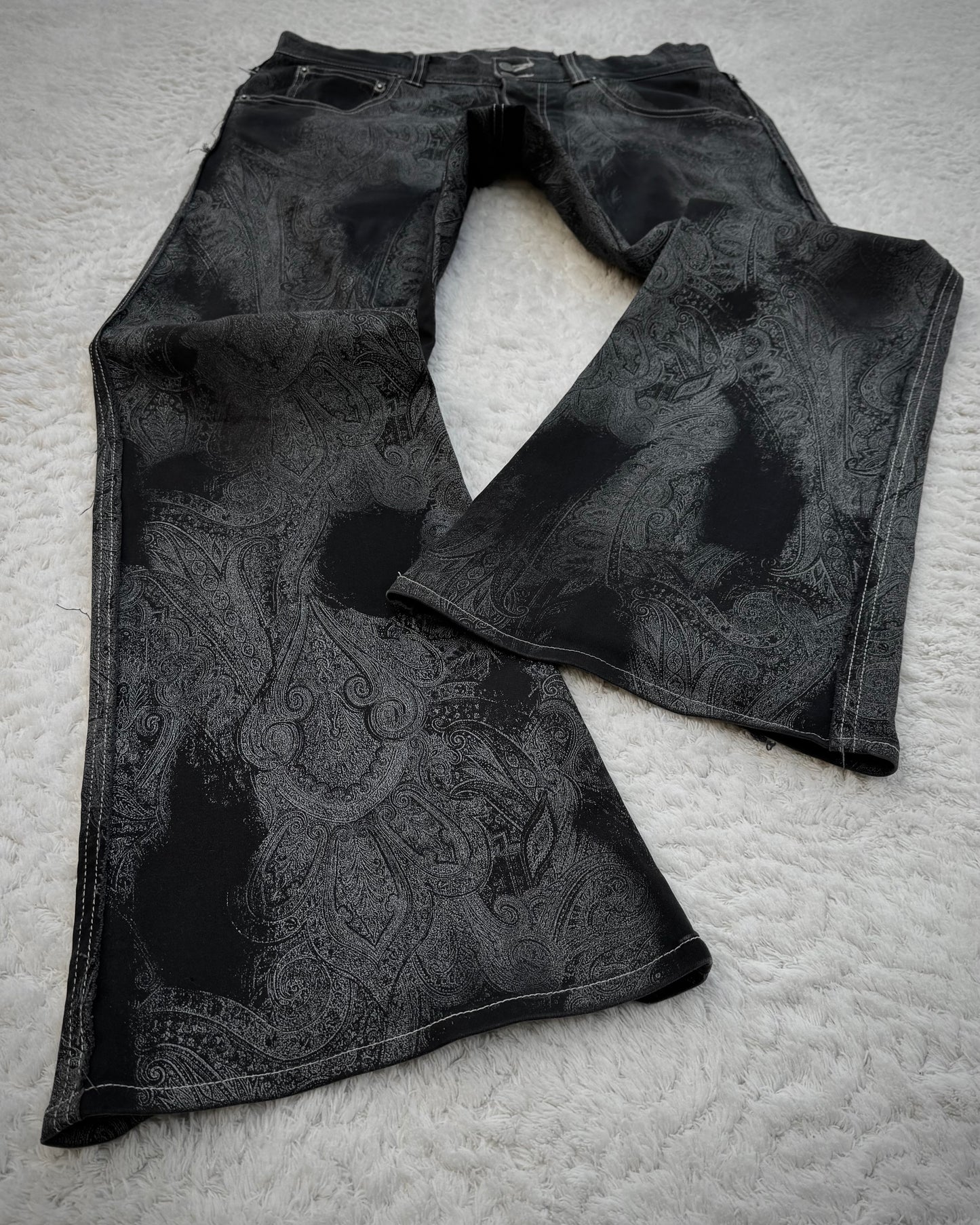 Tornado Mart Contrasted Paisley Flared Pants