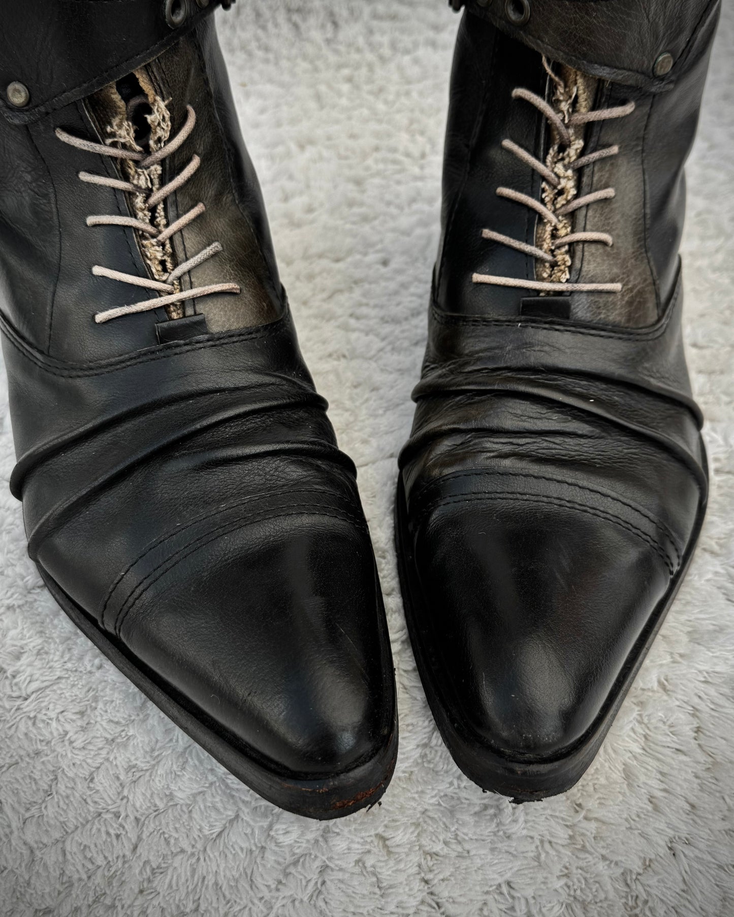Alfredo Bannister Layered Wrinkled Leather Pointed Boots