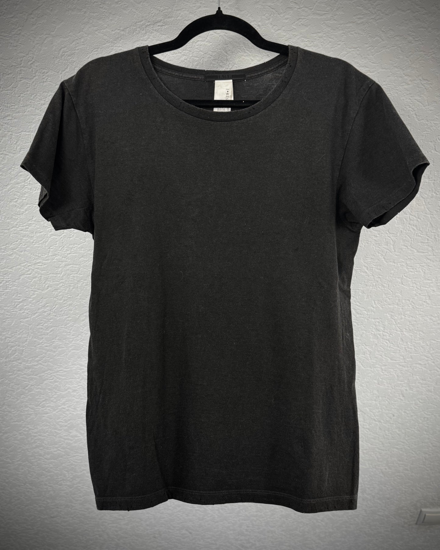 Irish Winged Skull Embroidery T-Shirt