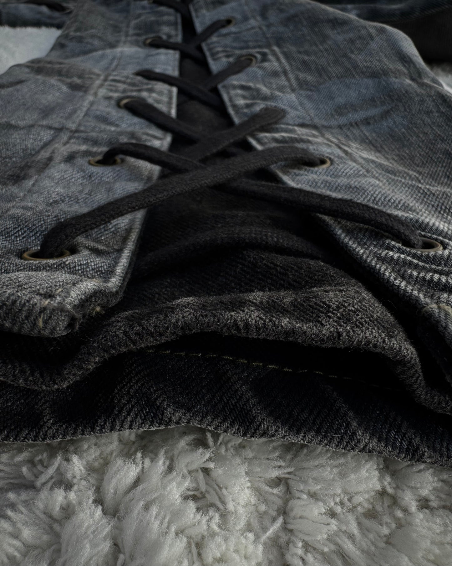 Tornado Mart Backlace Crystal Washed Flared Jeans