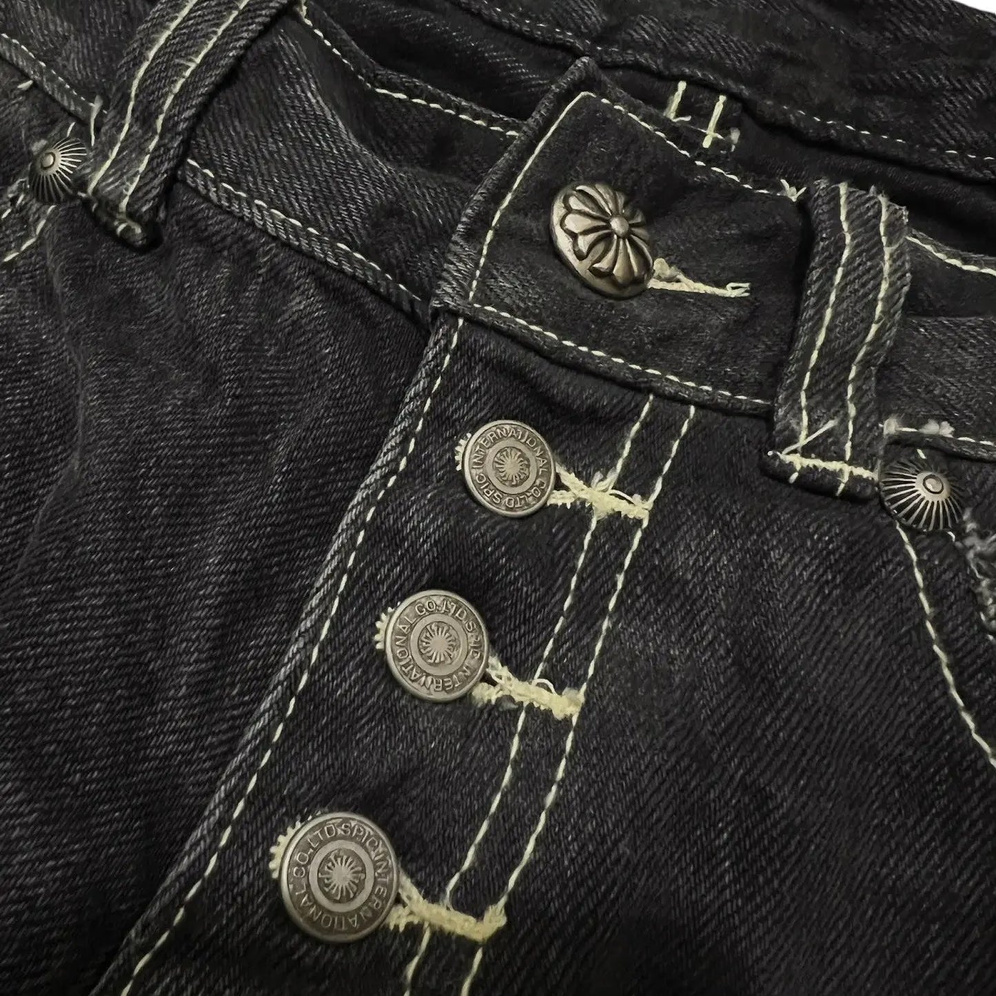 Tornado Mart Embroidery Patches Flared Jeans