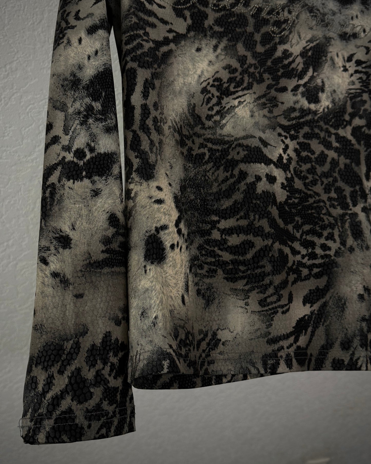 Xfrm Leopard Snakeskin Pattern Longsleeve