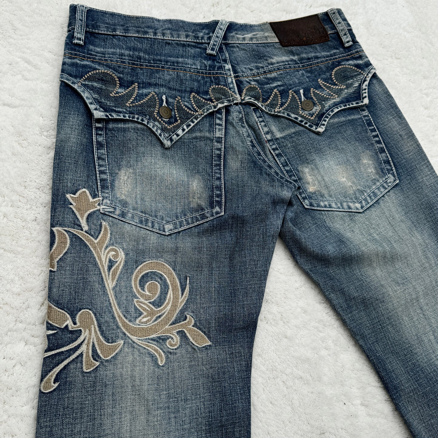 Tornado Mart "Tribal" Embroidery Flared Denim