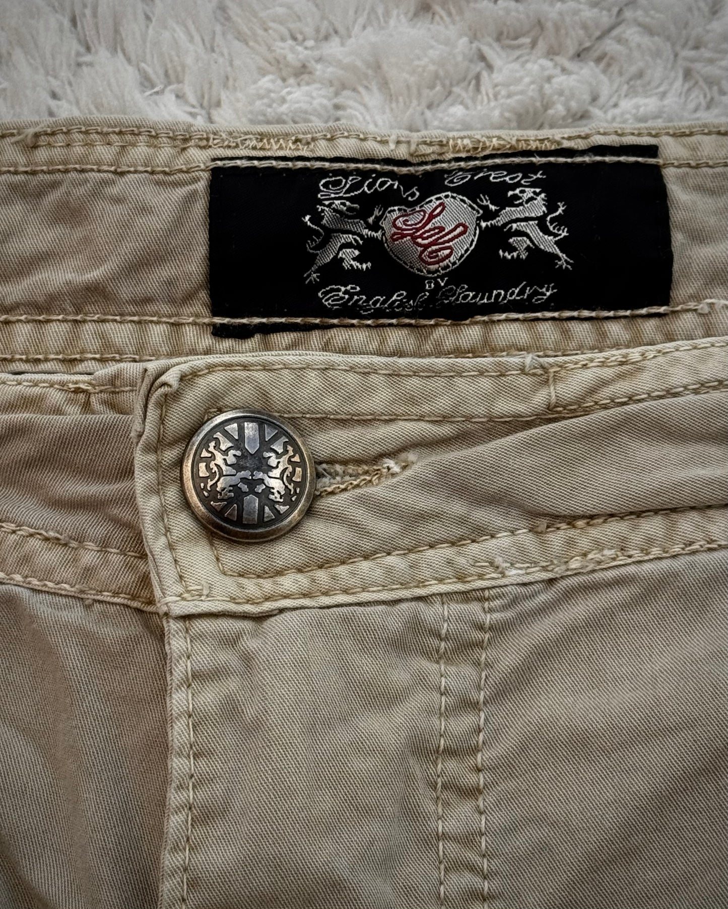 Lions Chest Desert Cargo Shorts