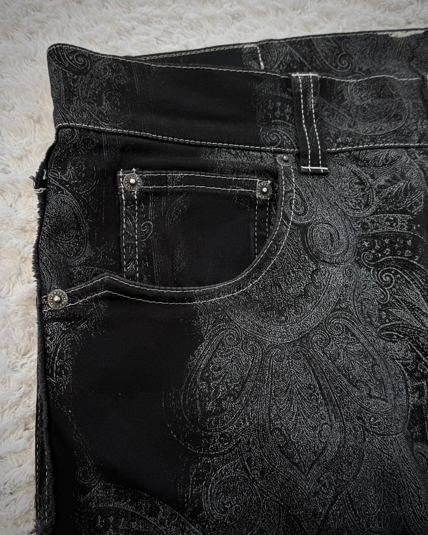 Tornado Mart Contrasted Paisley Flared Pants