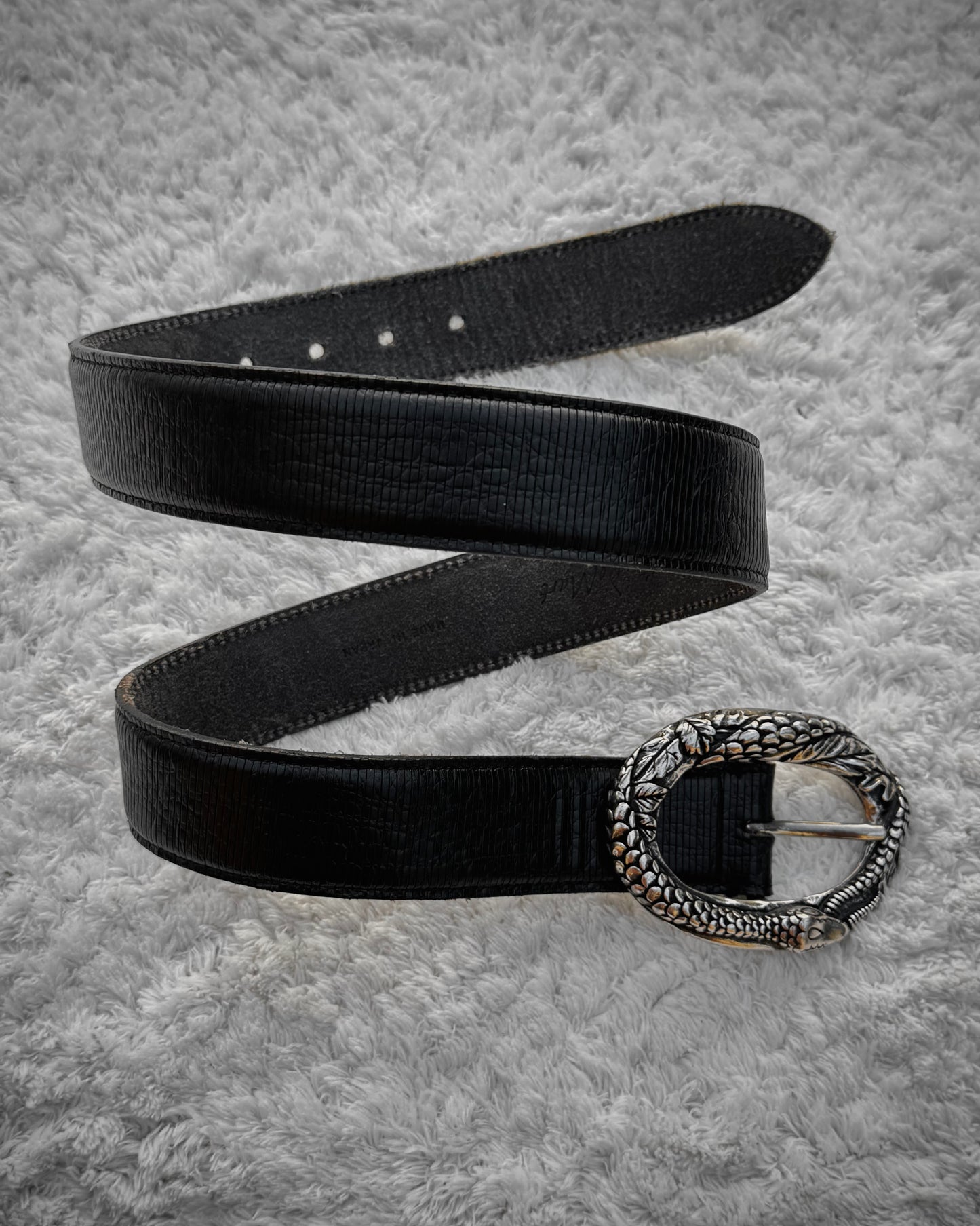 Tornado Mart Snake Buckle Textured Belt