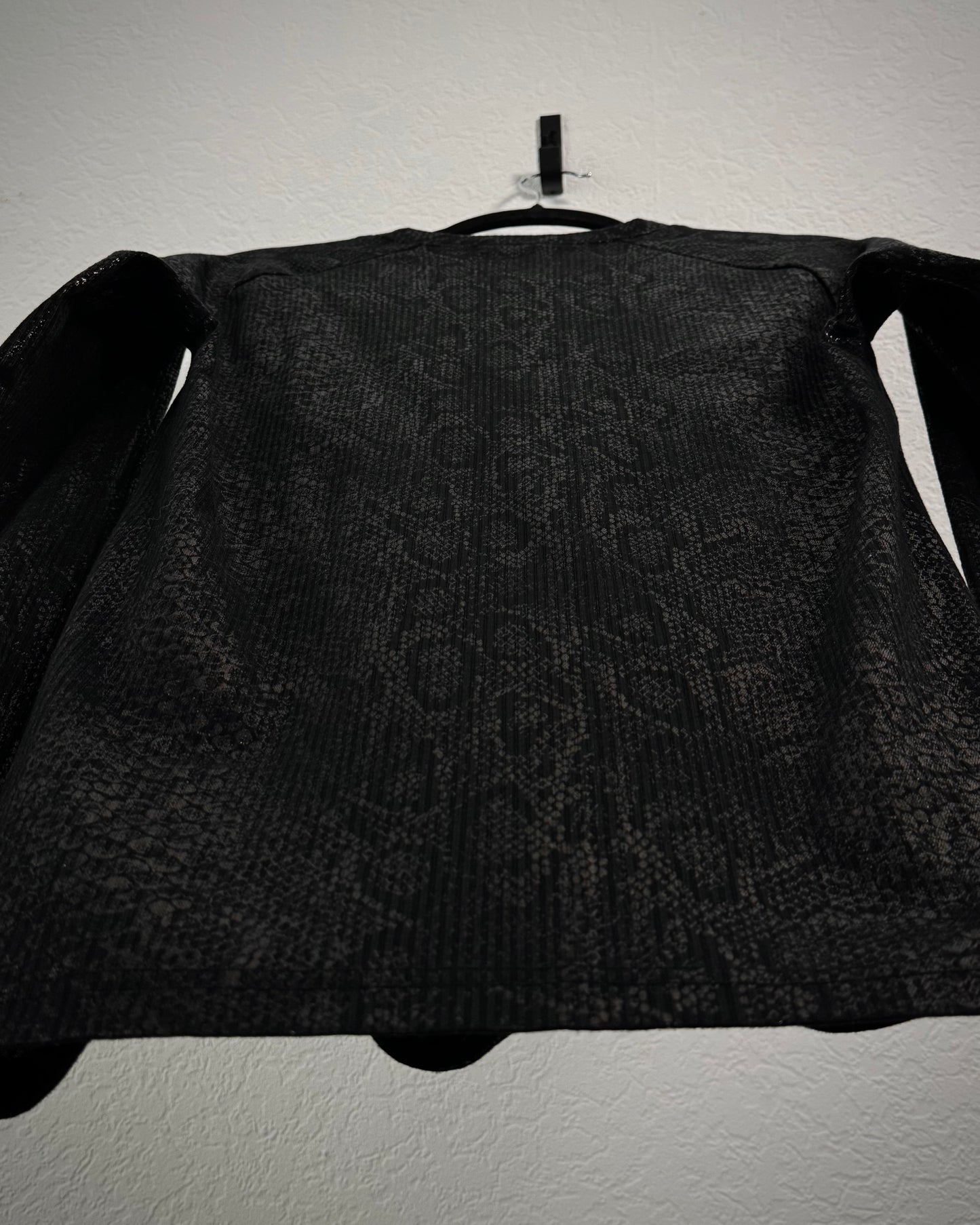 Tornado Mart Snakeskin Pattern Longsleeve