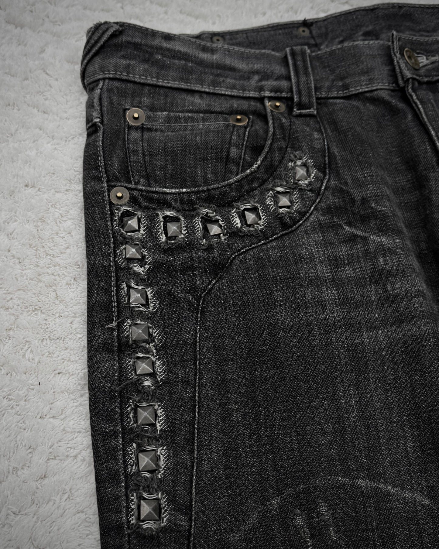 Semantic Design Studded Distressing Flared Jeans