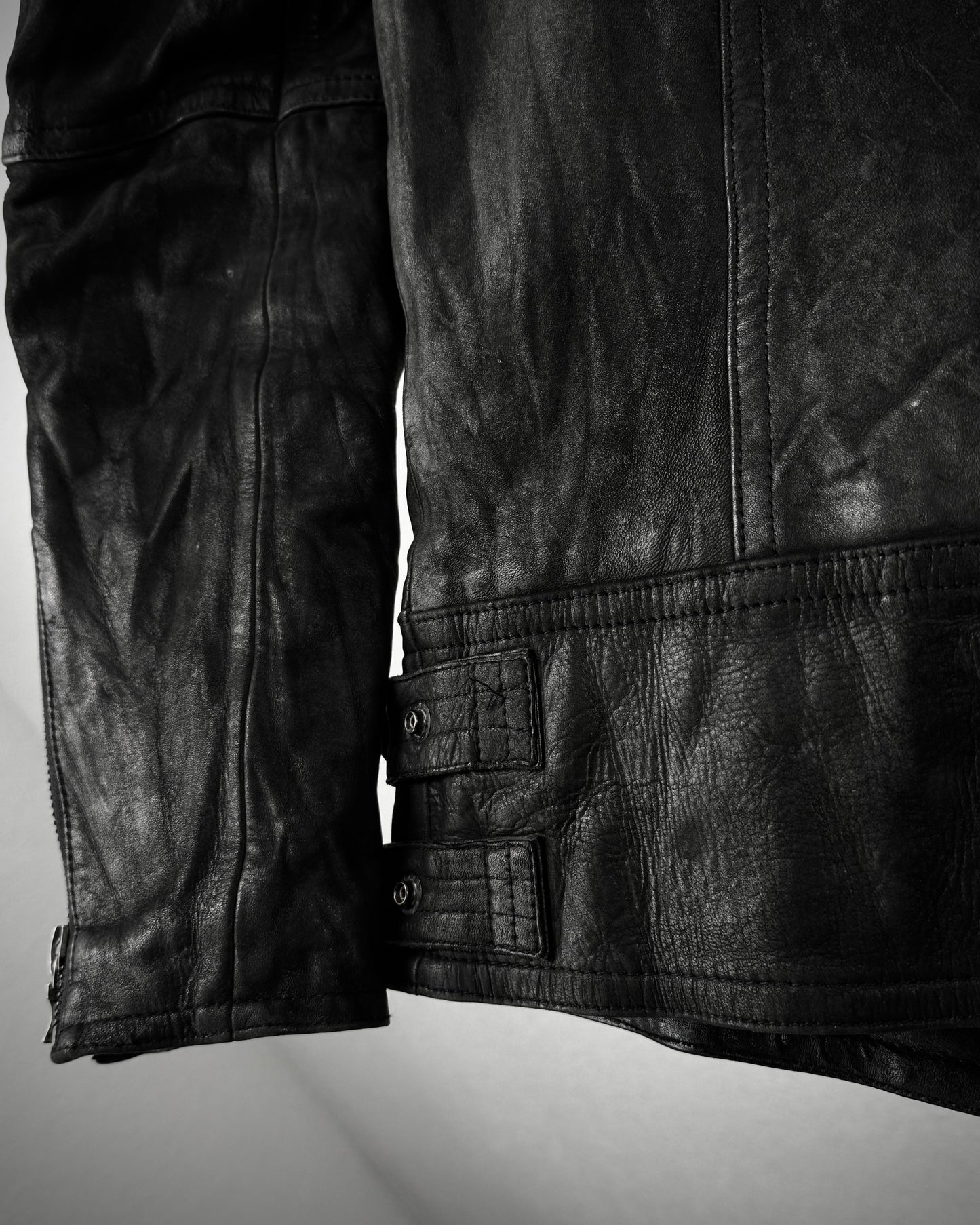 Shellac Fur Collar Textured Leather Jacket