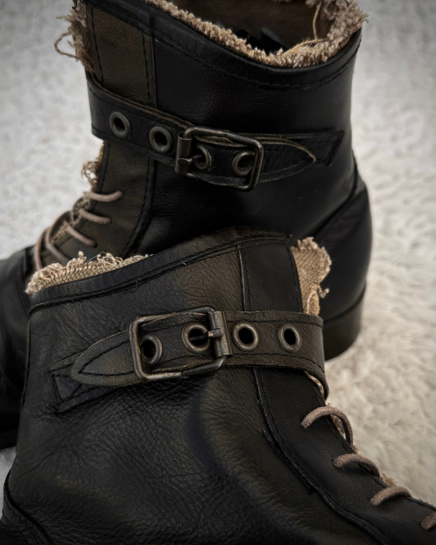 Alfredo Bannister Layered Wrinkled Leather Pointed Boots