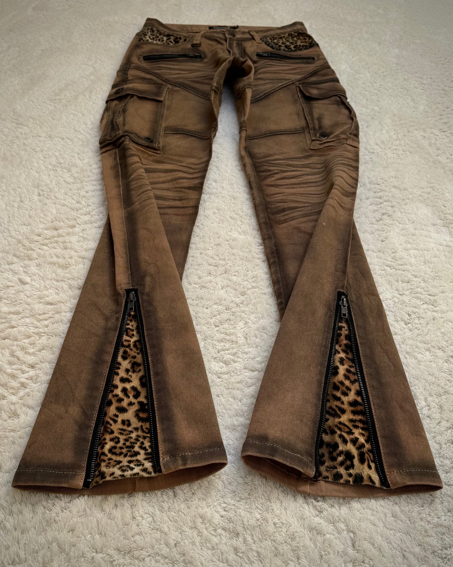CavariA Leopard Gas Mask Cargo Pocket Flared Jeans