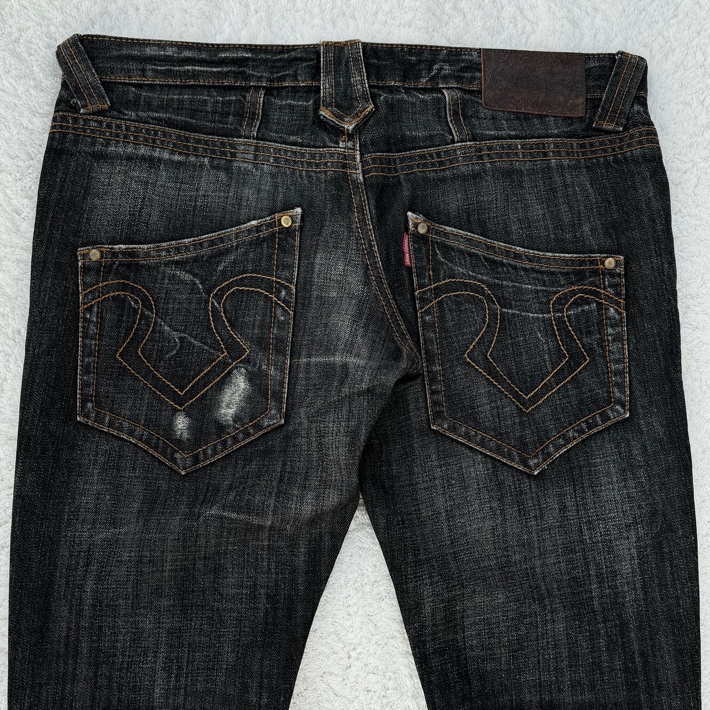 Tornado Mart Tribal Embroidery Flared Jeans