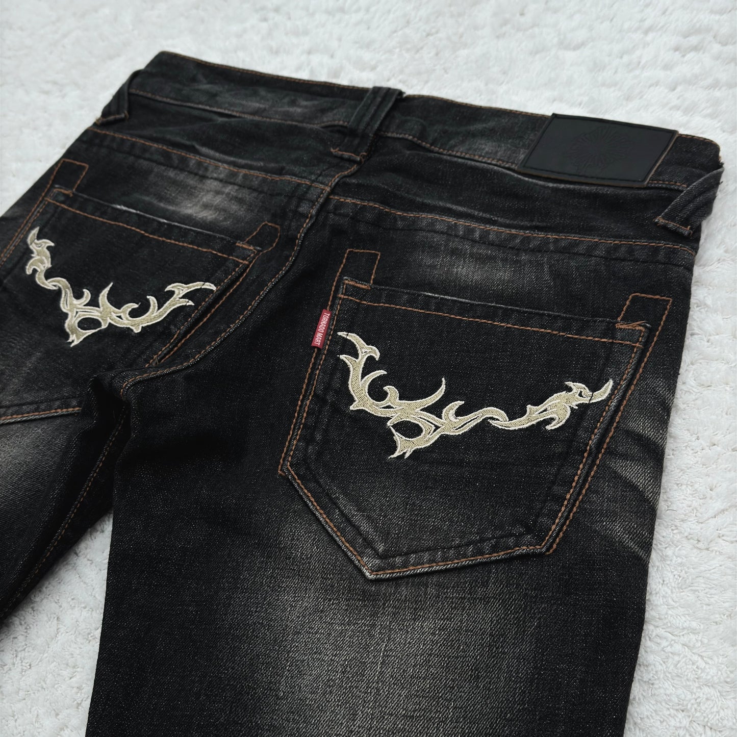 Tornado Mart Spiral Cut Tribal Embroidery Flared Jeans