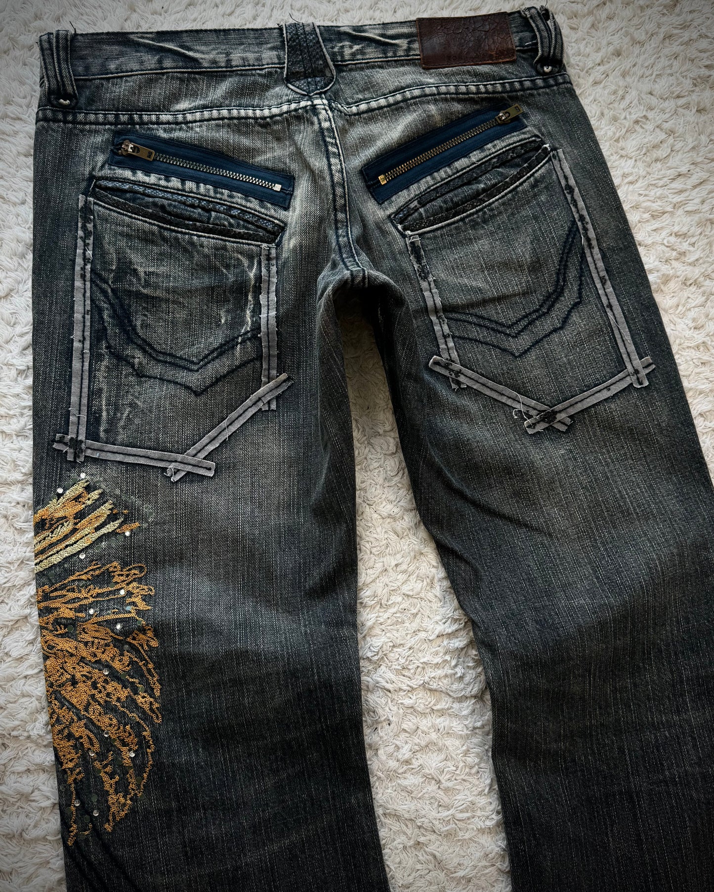 Tornado Mart Tribe Skull Embroidery Flared Jeans