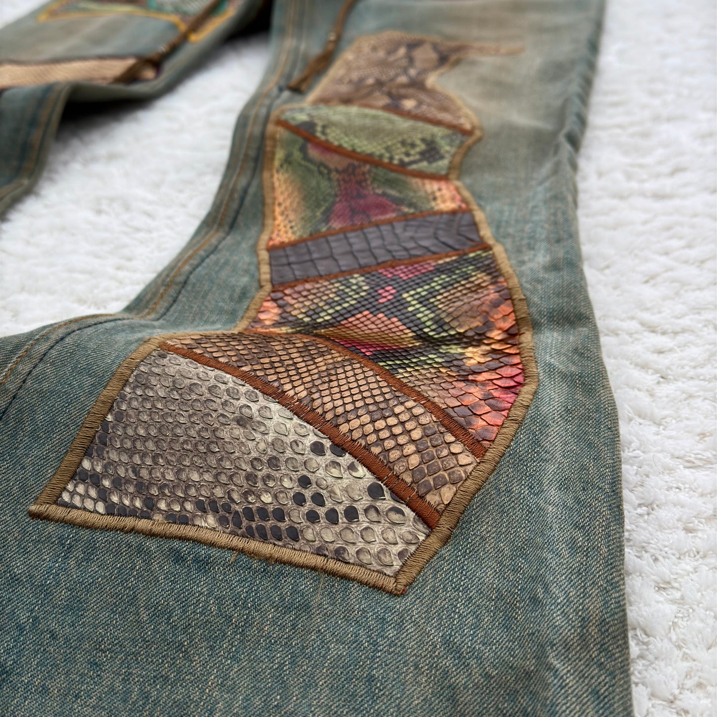IfSixWasNine „Crazy Mexican“ Snakeskin Flared Lace-Up Jeans
