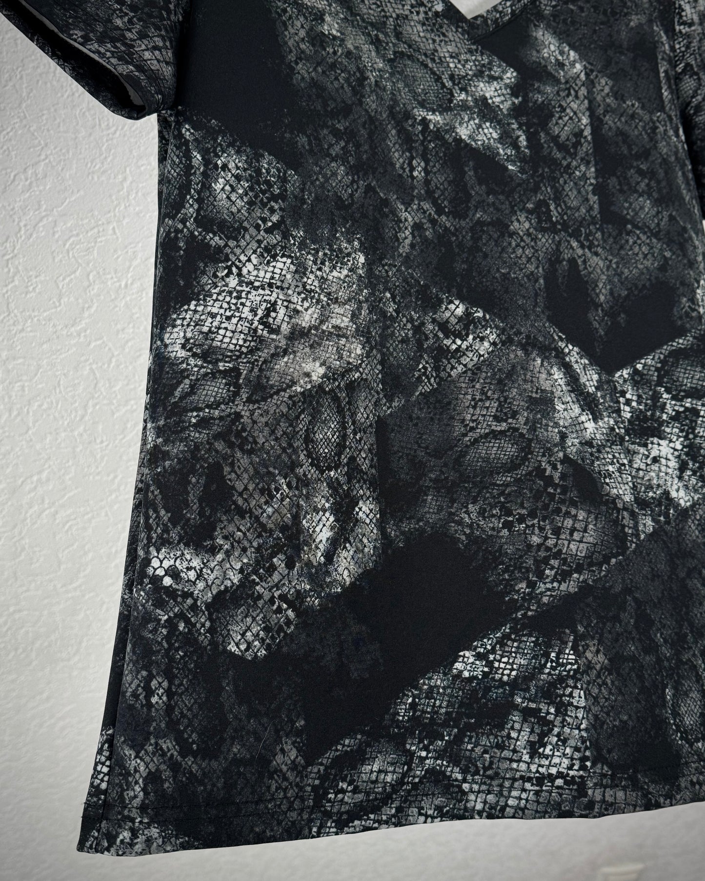 Tornado Mart Snakeskin Visual T-Shirt