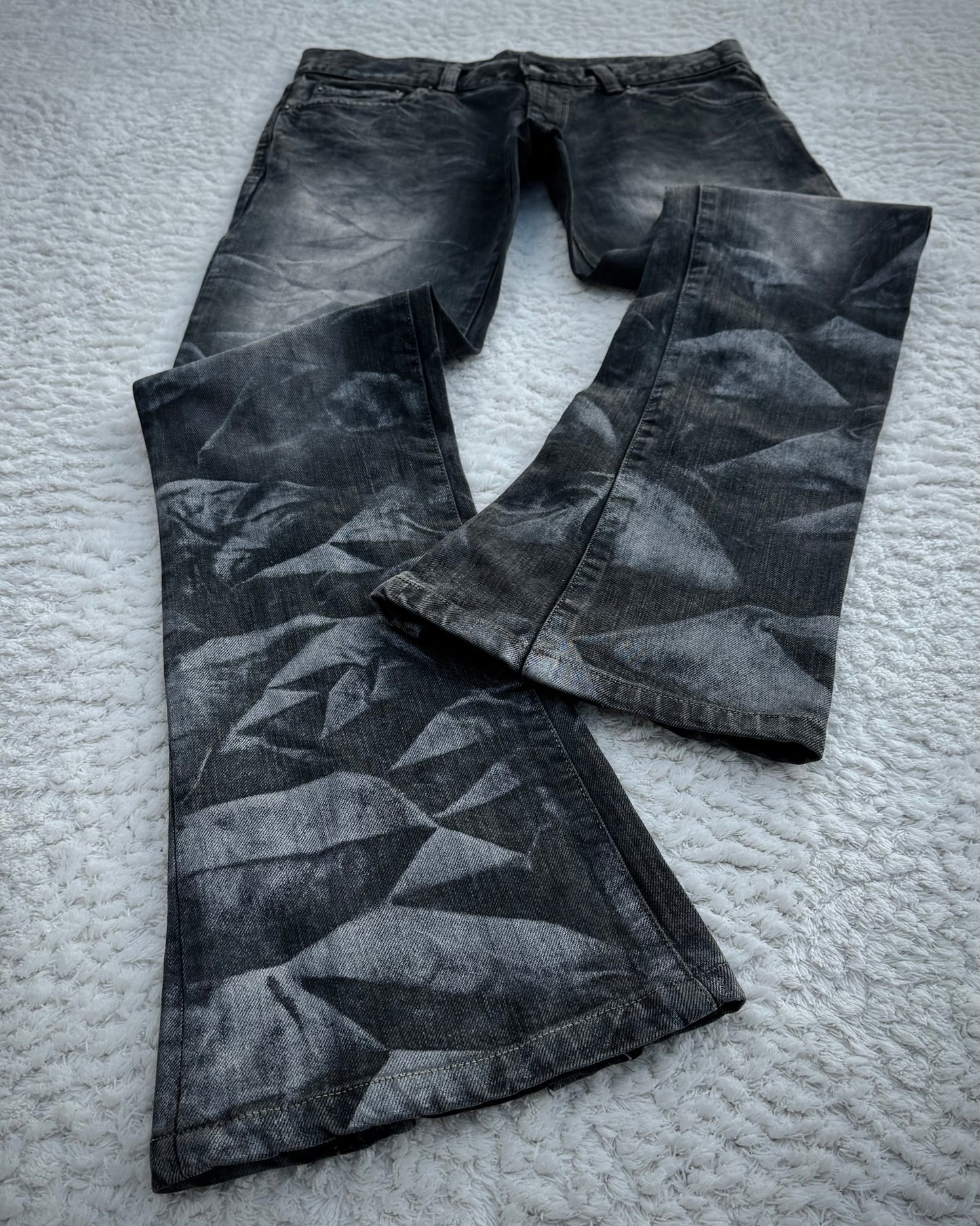 Tornado Mart Backlace Crystal Washed Flared Jeans