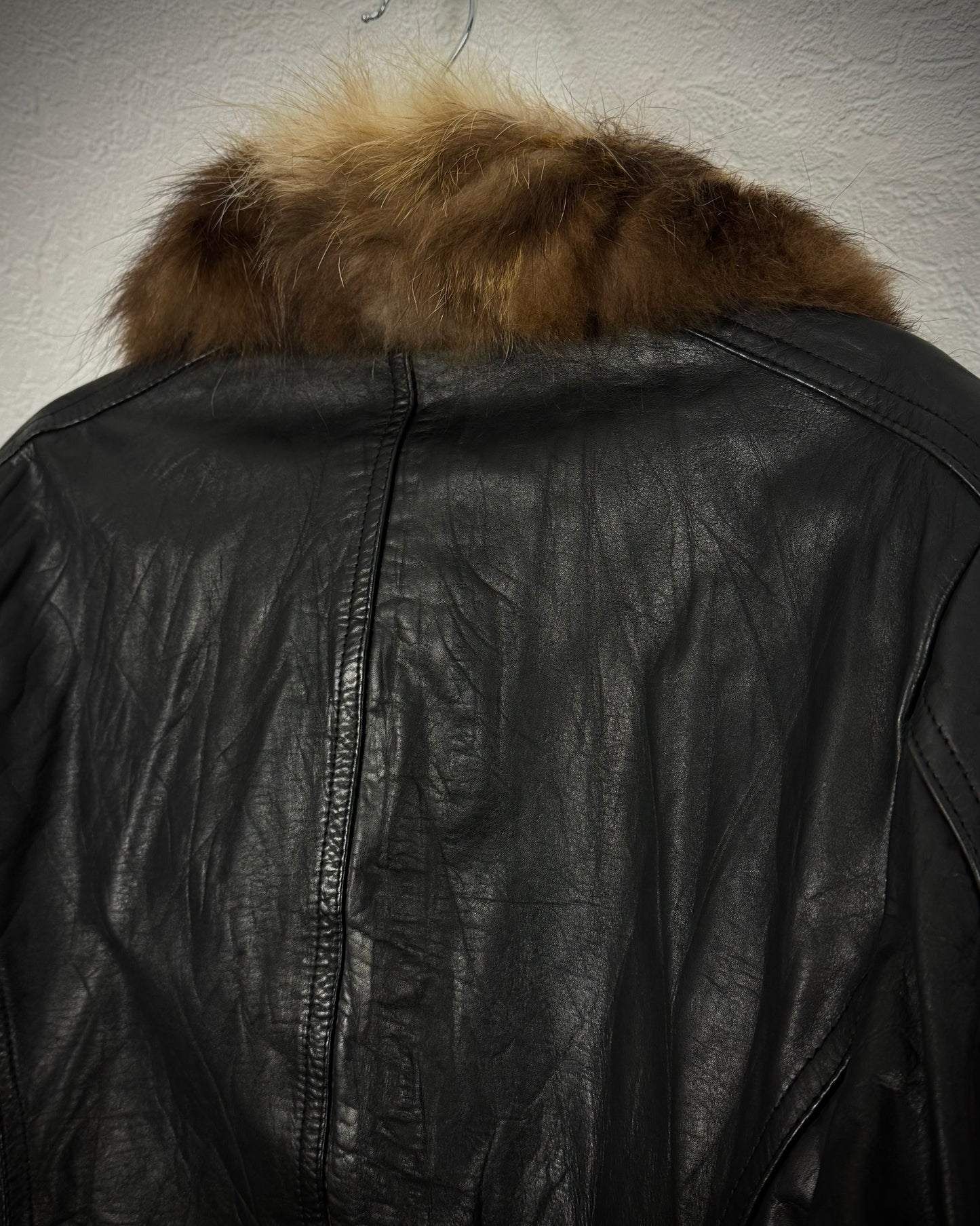 Shellac Fur Collar Cowhide Textured Leather Jacket