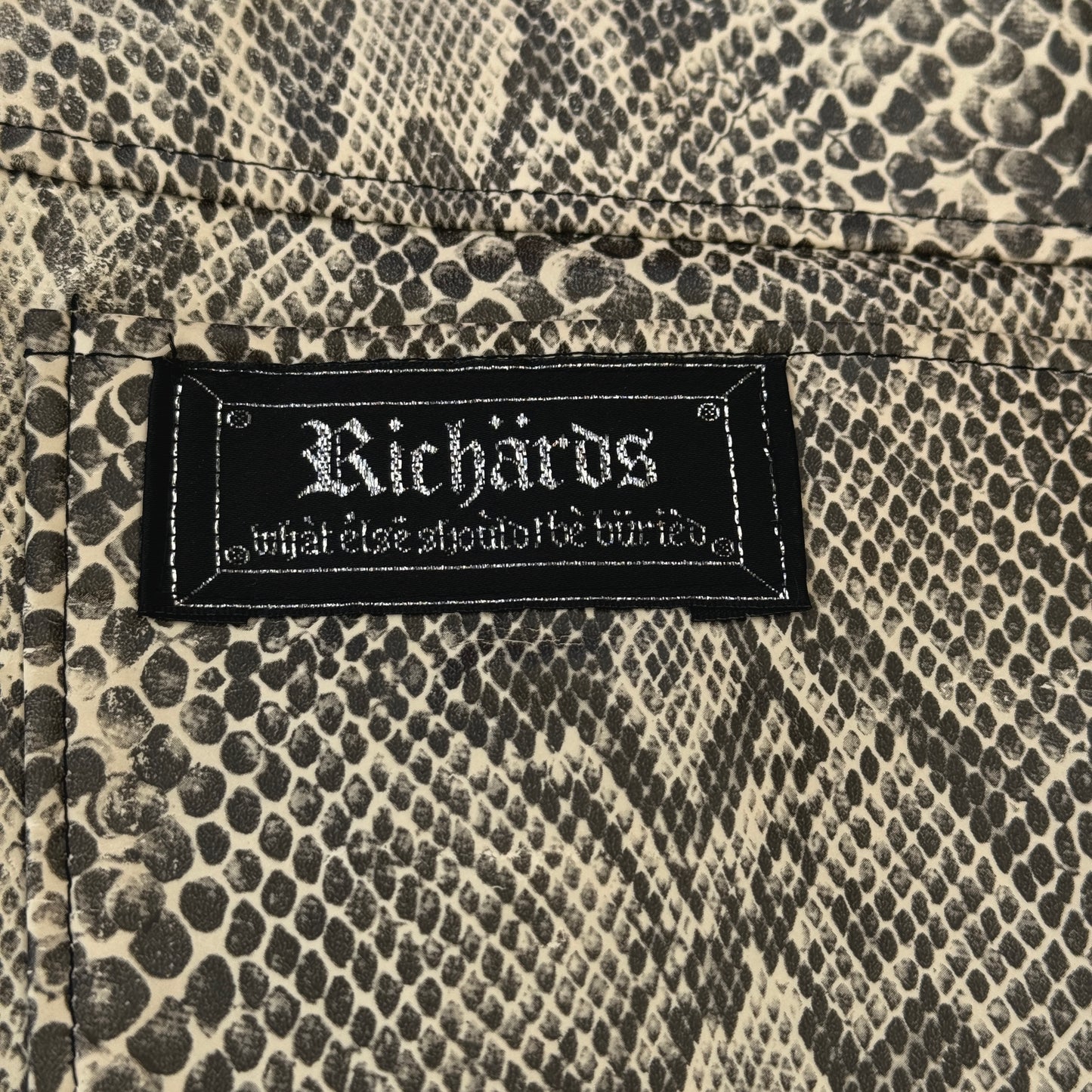 Richärds Flared Snakeskin Pants