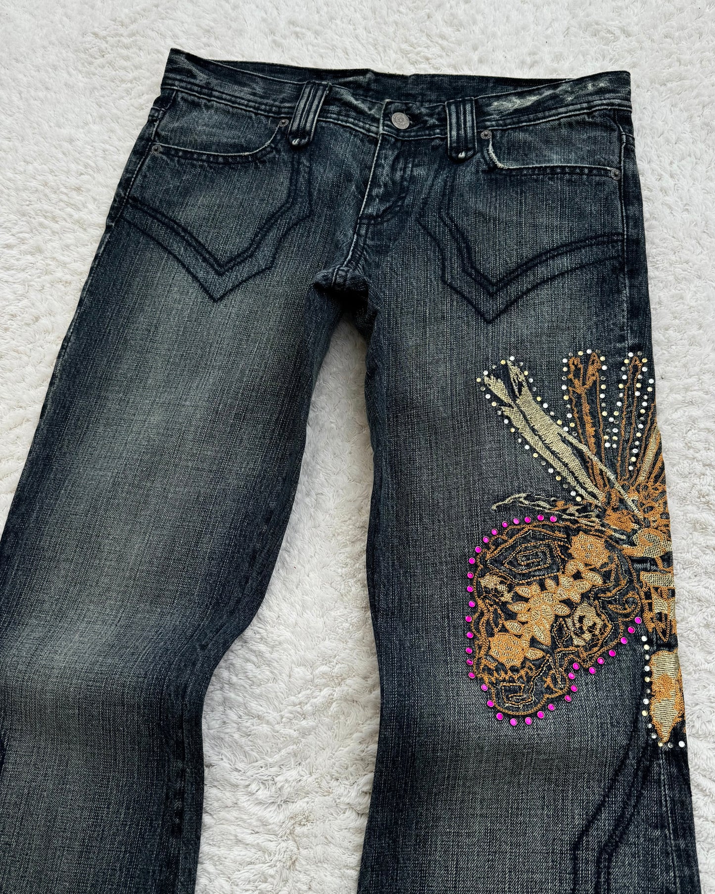 Tornado Mart Tribe Skull Embroidery Flared Jeans