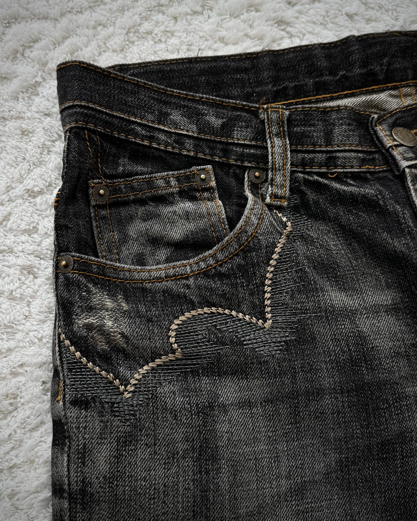 Tornado Mart Tribal Embroidery Spiral Flared Jeans