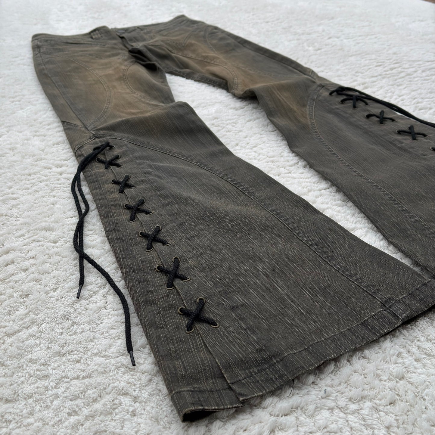 Tornado Mart Mud Wash Flared Lace-Up Jeans