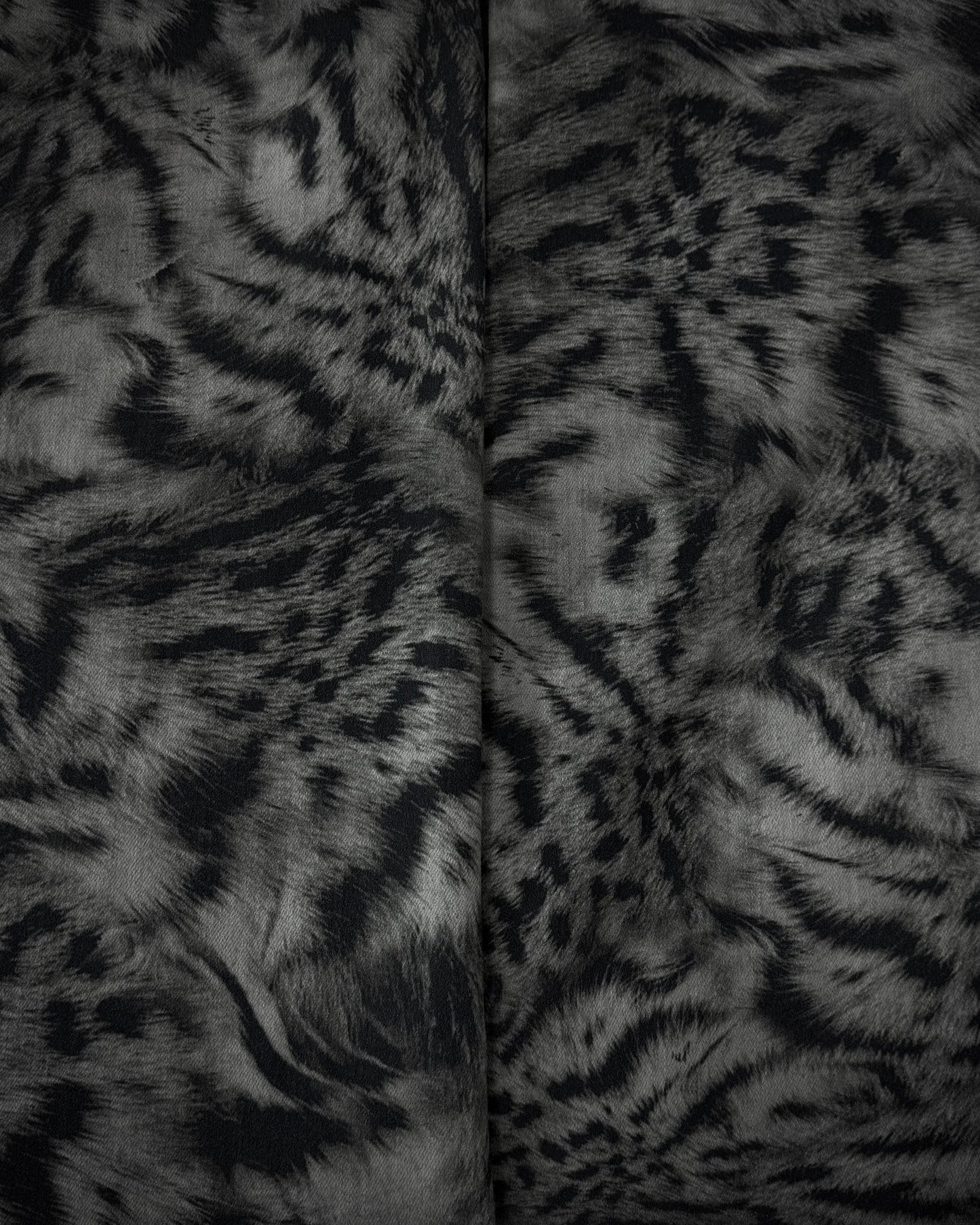 Tornado Mart Tiger Stripes Pattern Flared Jeans