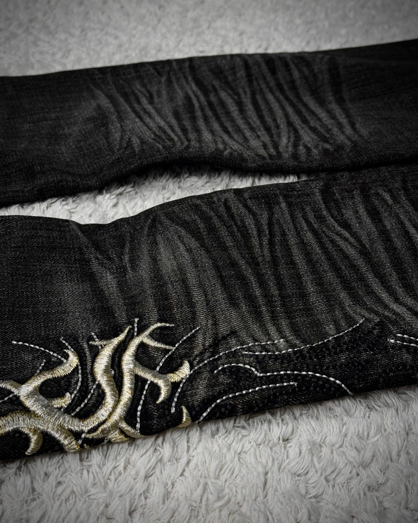 Tornado Mart Cyber Tribal Embroidery Flared Jeans