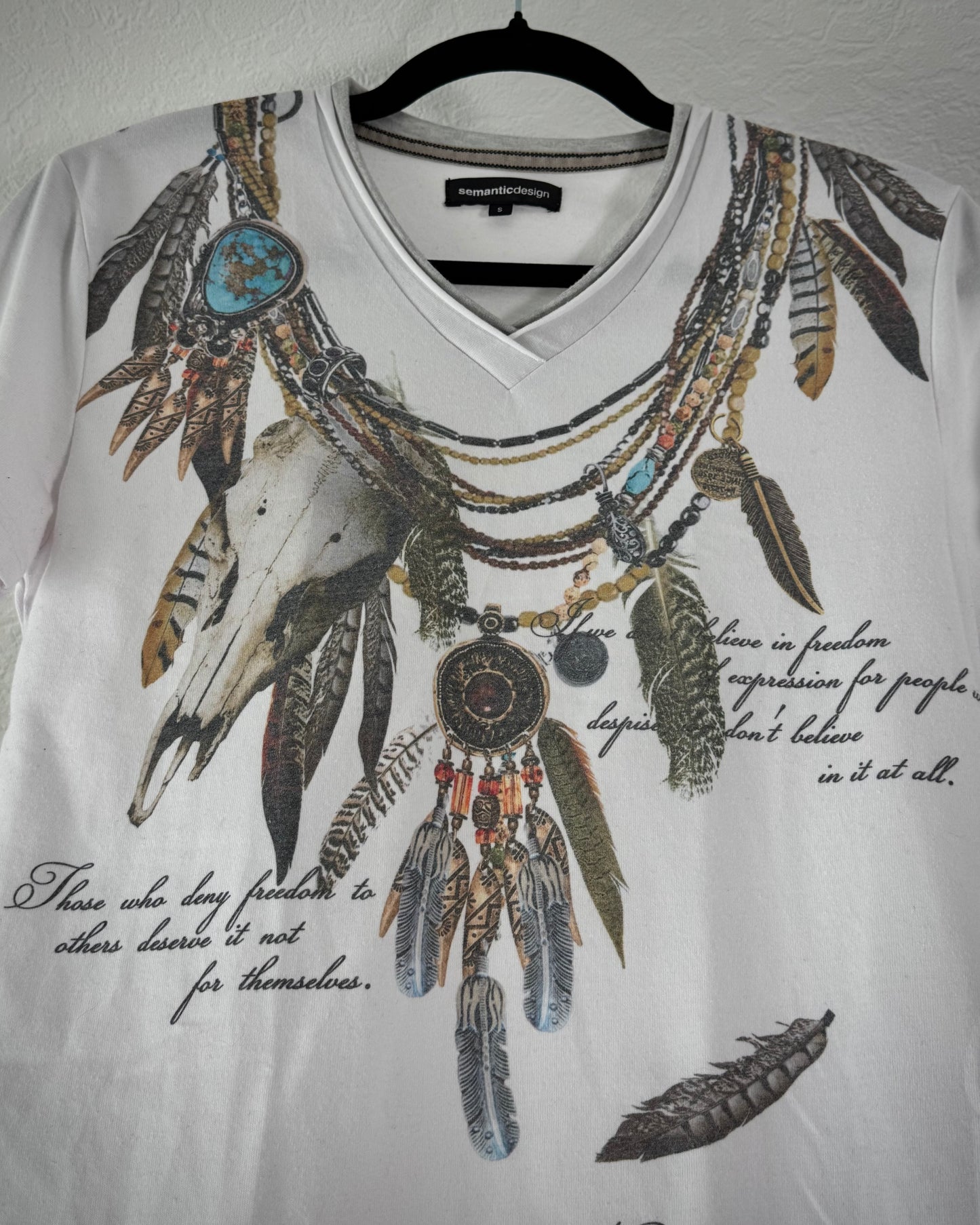 Semantic Design Tribe Feather Necklace T-Shirt
